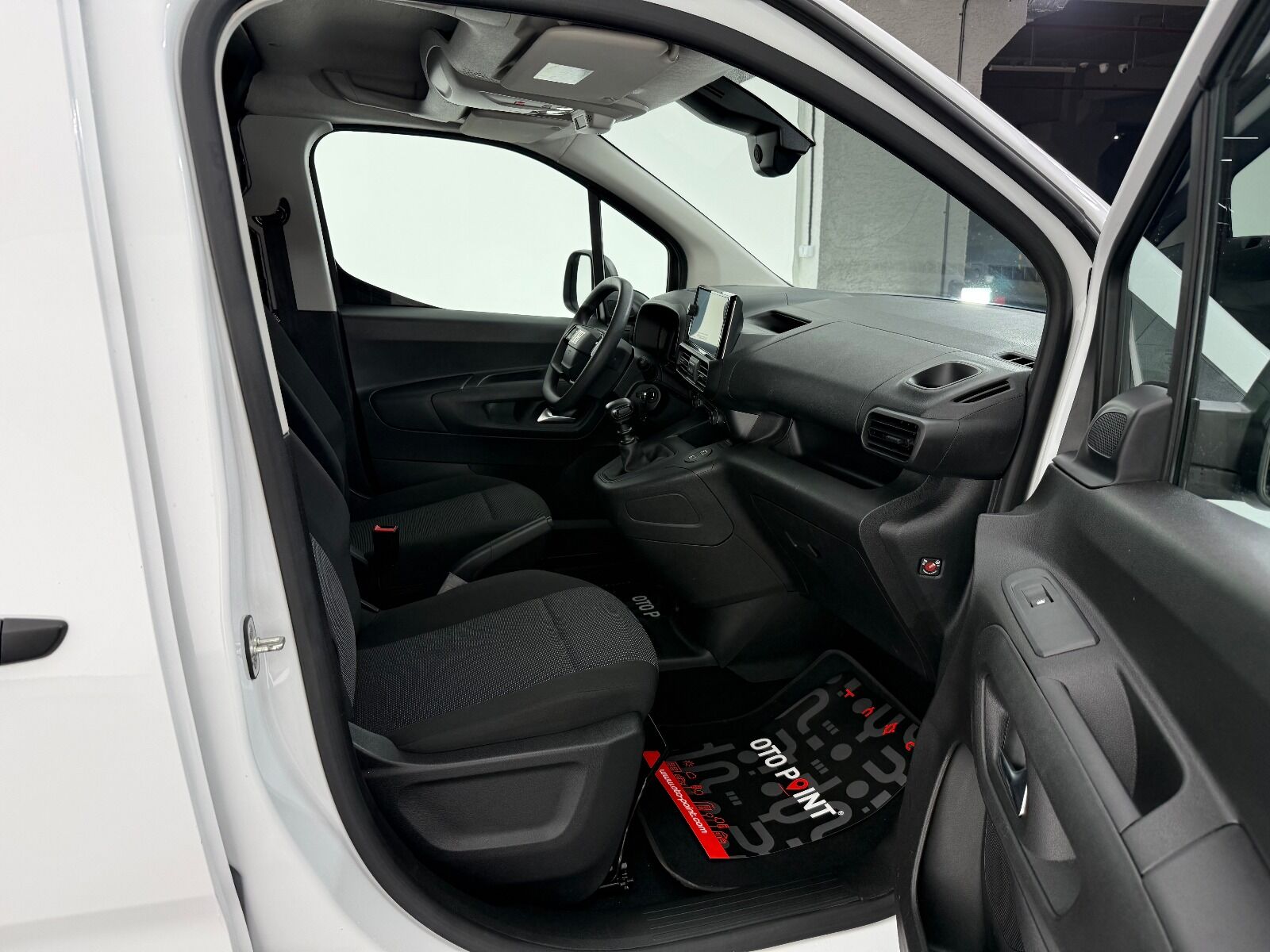 Fiat Doblo Cargo 1.5 BlueHDİ Maxi - 2025 - Detay