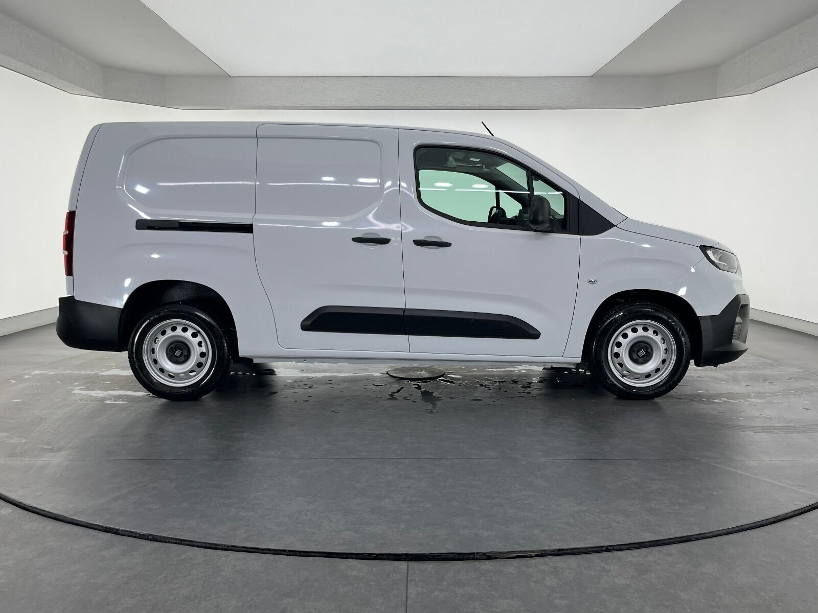 Fiat Doblo Cargo 1.5 BlueHDİ Maxi - 2025 - Detay