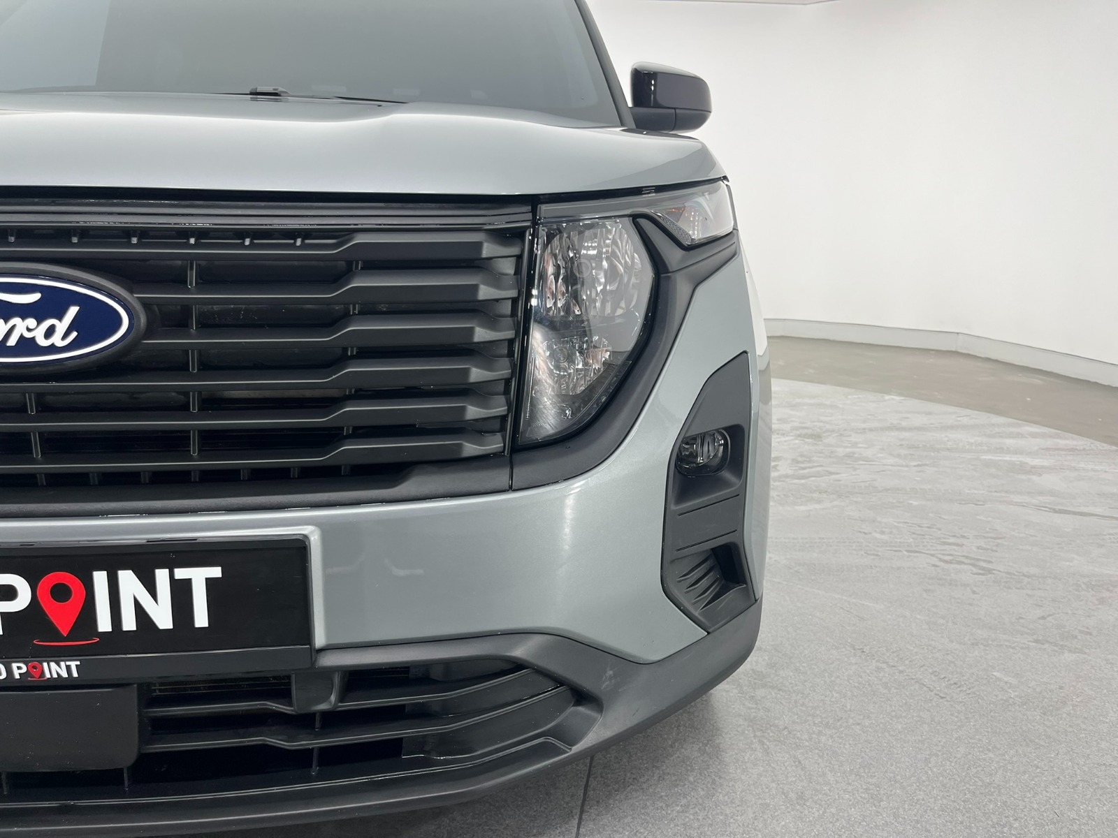 Ford Tourneo Courier Kombi 1.5 EcoBlue Deluxe - 2025 - Detay