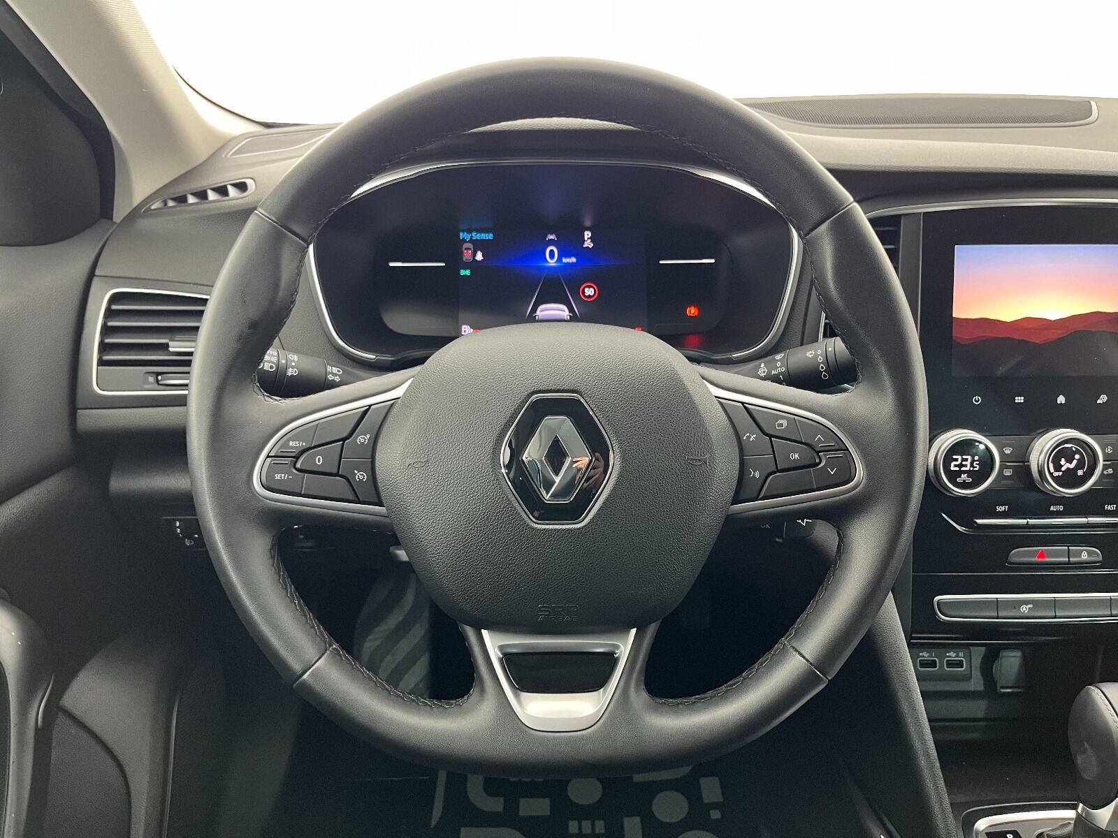 Renault Megane Sedan 1.5 Blue DCI Icon EDC - 2024 - Detay