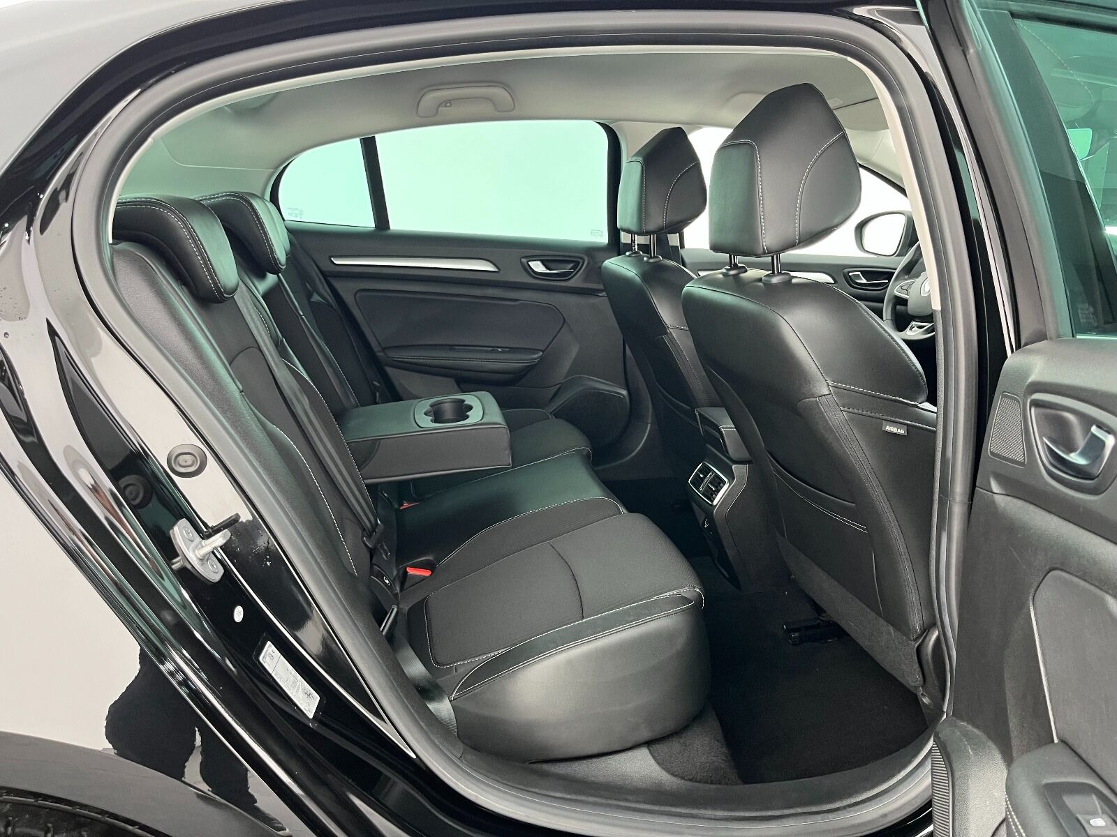 Renault Megane Sedan 1.5 Blue DCI Icon EDC - 2024 - Detay