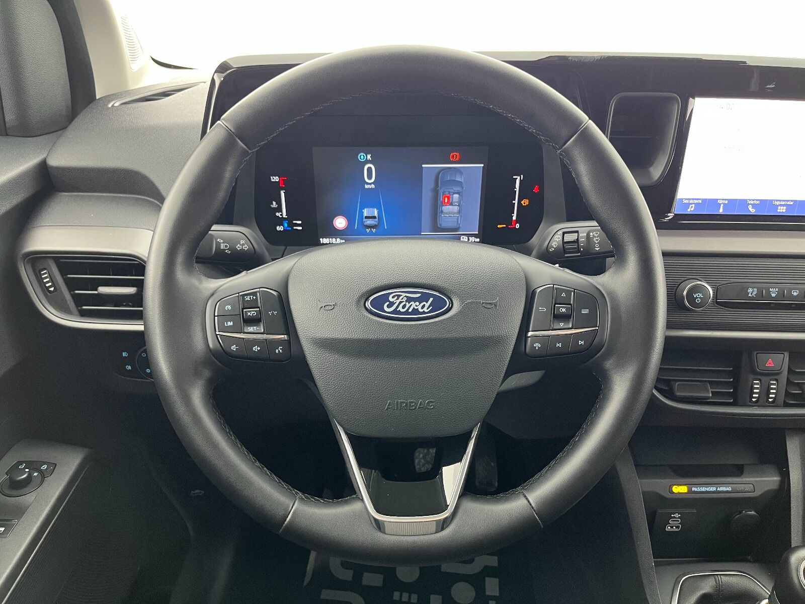 Ford Tourneo Courier Kombi 1.5 EcoBlue Deluxe - 2025 - Detay