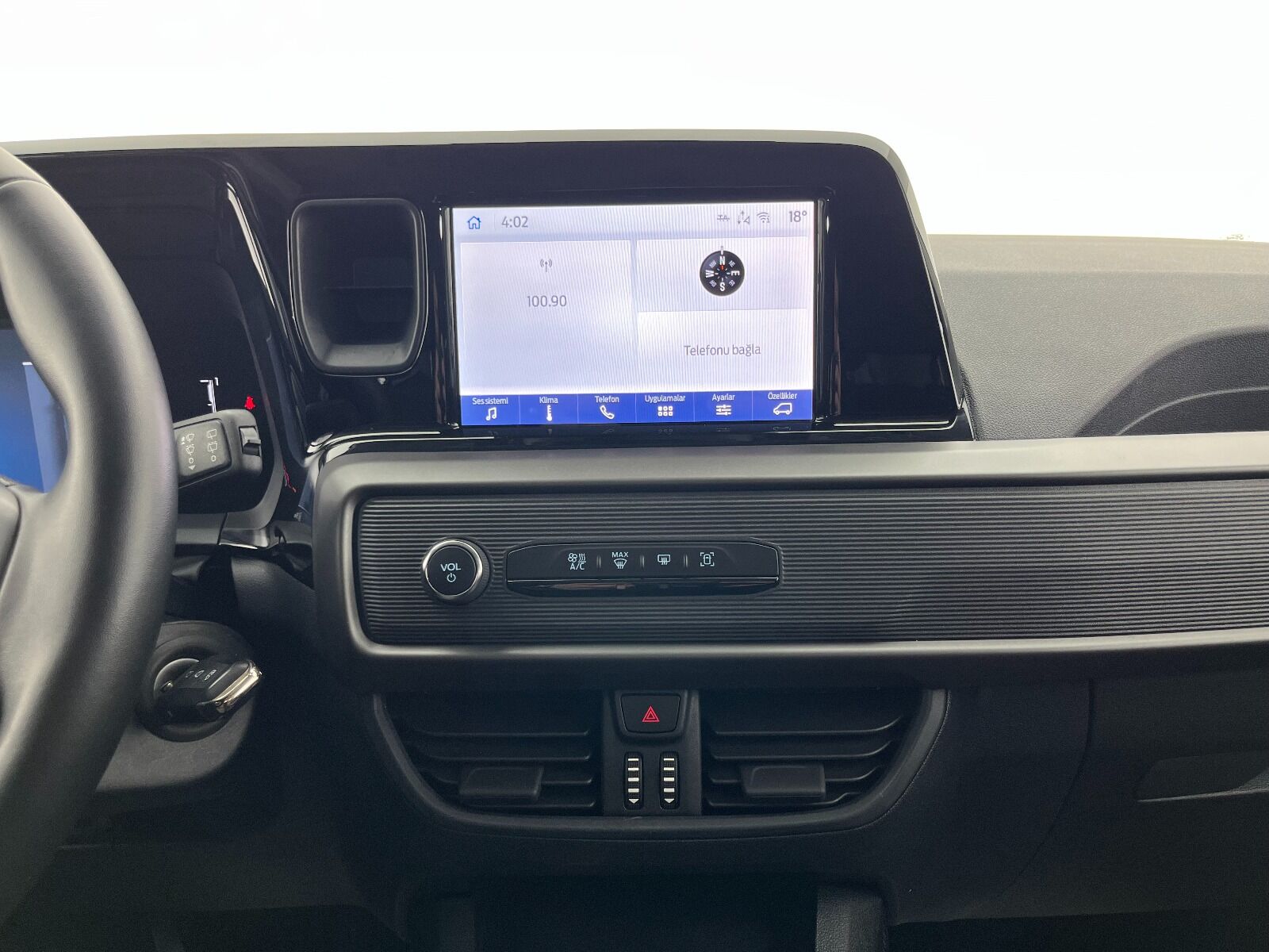 Ford Tourneo Courier Kombi 1.5 EcoBlue Deluxe - 2025 - Detay