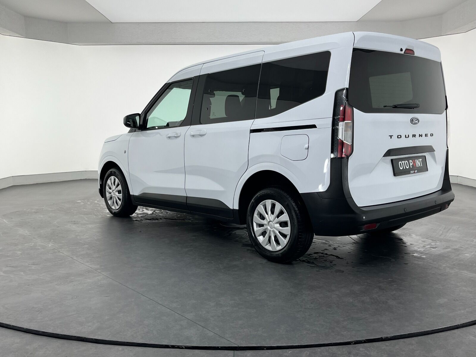 Ford Tourneo Courier Kombi 1.5 EcoBlue Deluxe - 2025 - Detay