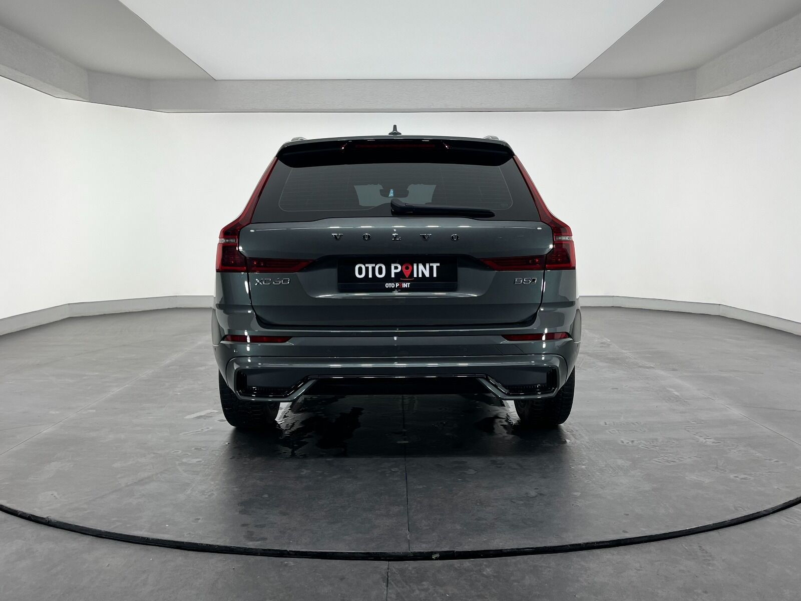 Volvo XC60 2.0 B5 Mild Hybrid Plus Dark AWD - 2025 - Detay