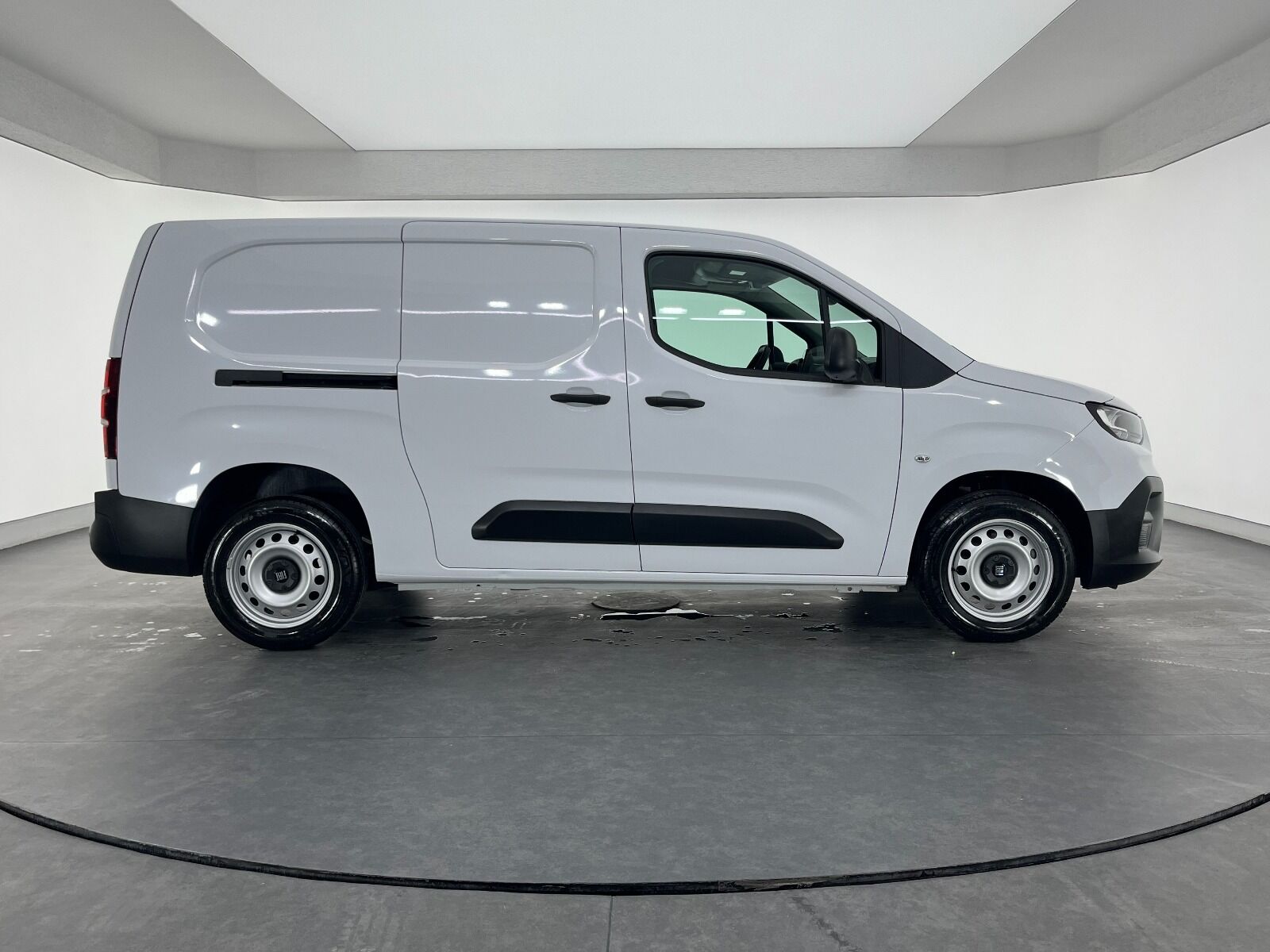 Fiat Doblo Cargo 1.5 BlueHDİ Maxi - 2025 - Detay