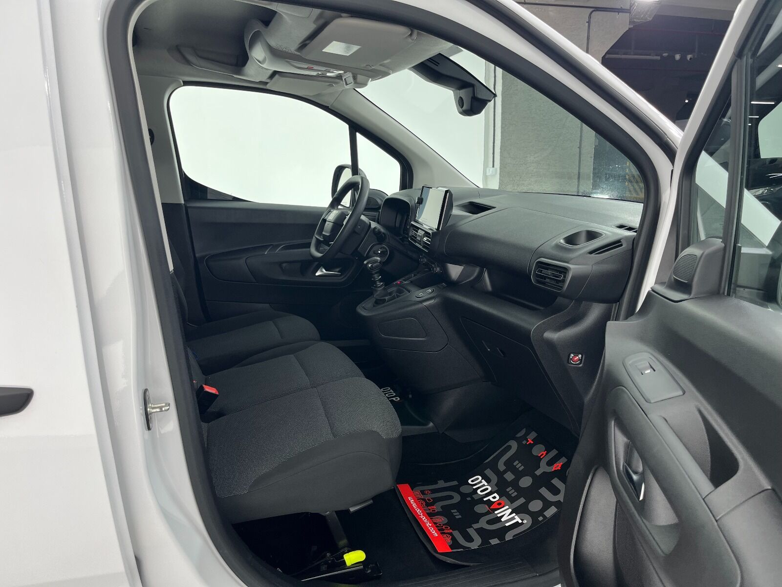 Fiat Doblo Cargo 1.5 BlueHDİ Maxi - 2025 - Detay