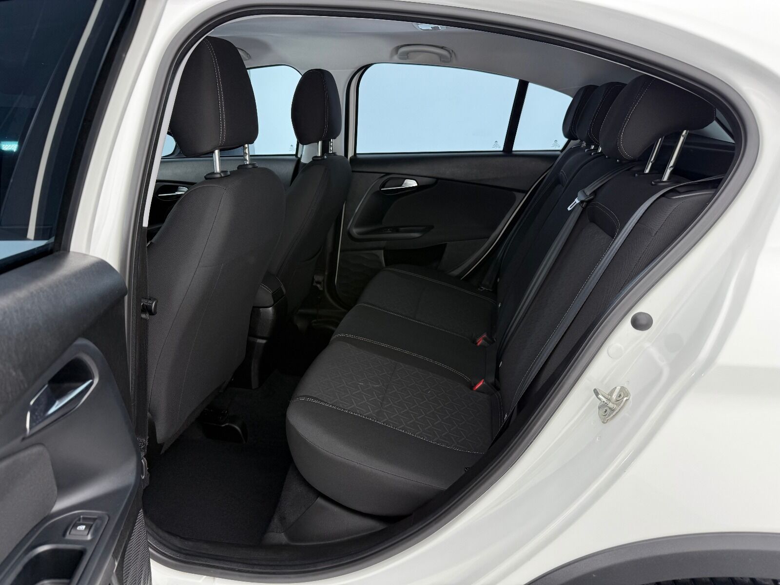 Fiat Egea Cross 1.6 Multijet Urban TRCTN+ GSR DCT - 2025 - Detay