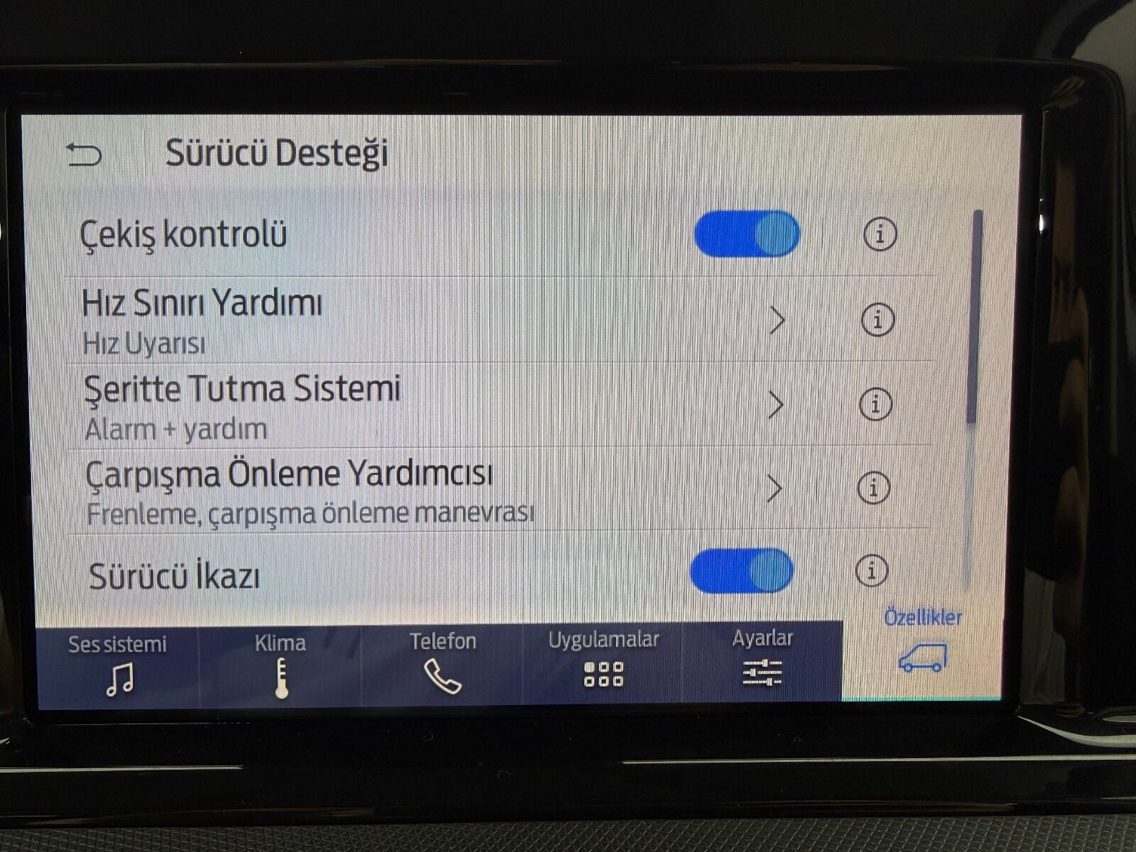 Ford Tourneo Courier 1.5L EcoBlue Deluxe - 2025 - Detay