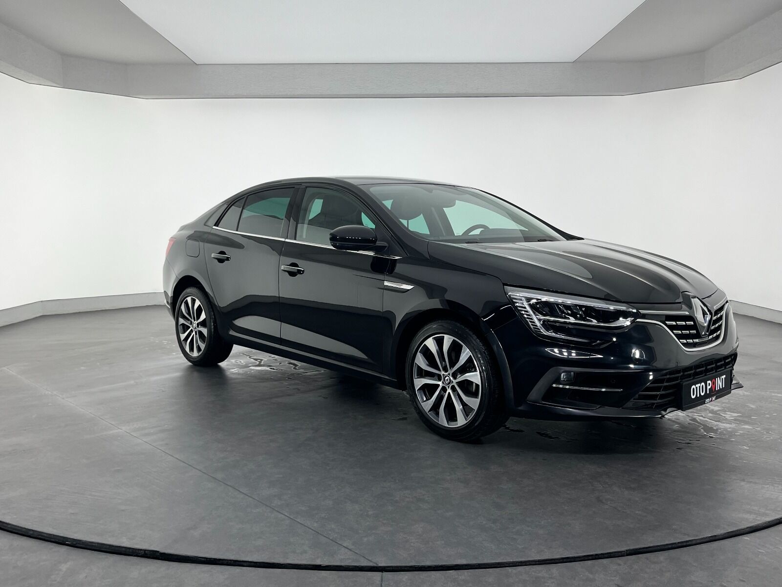 Renault Megane Sedan 1.5 Blue DCI Icon EDC - 2024 - Detay