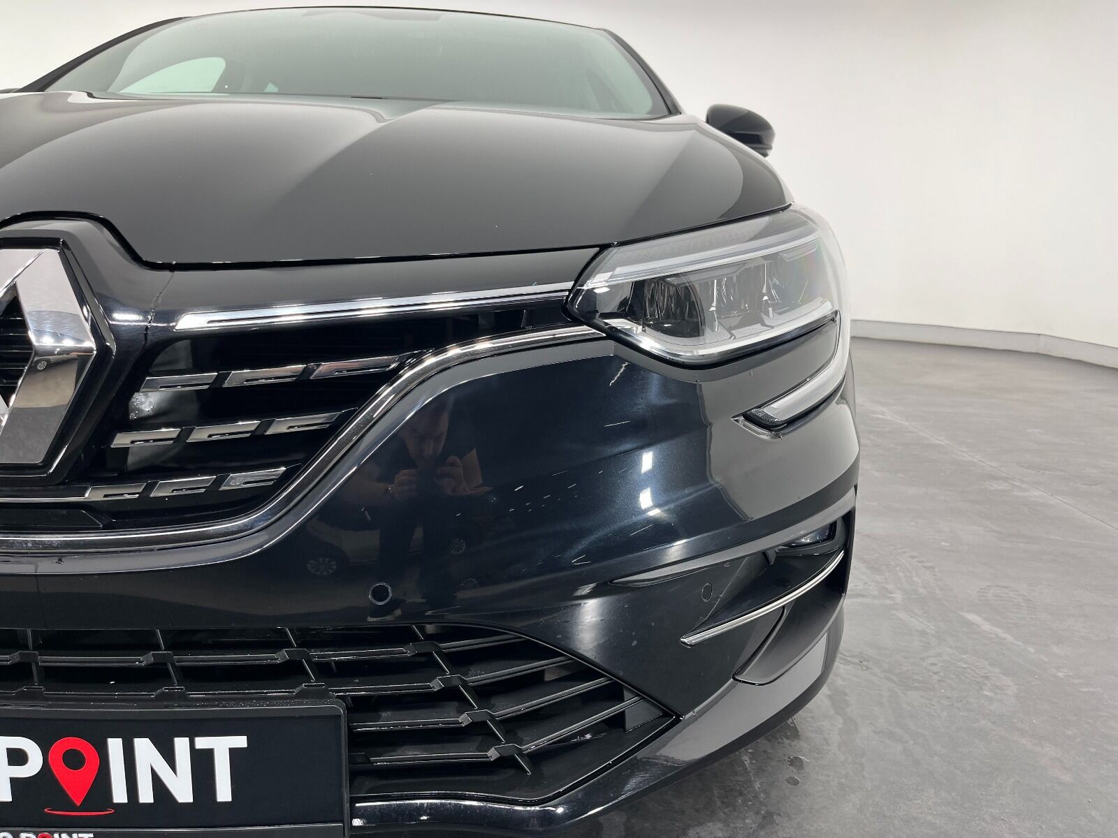 Renault Megane Sedan 1.5 Blue DCI Icon EDC - 2024 - Detay