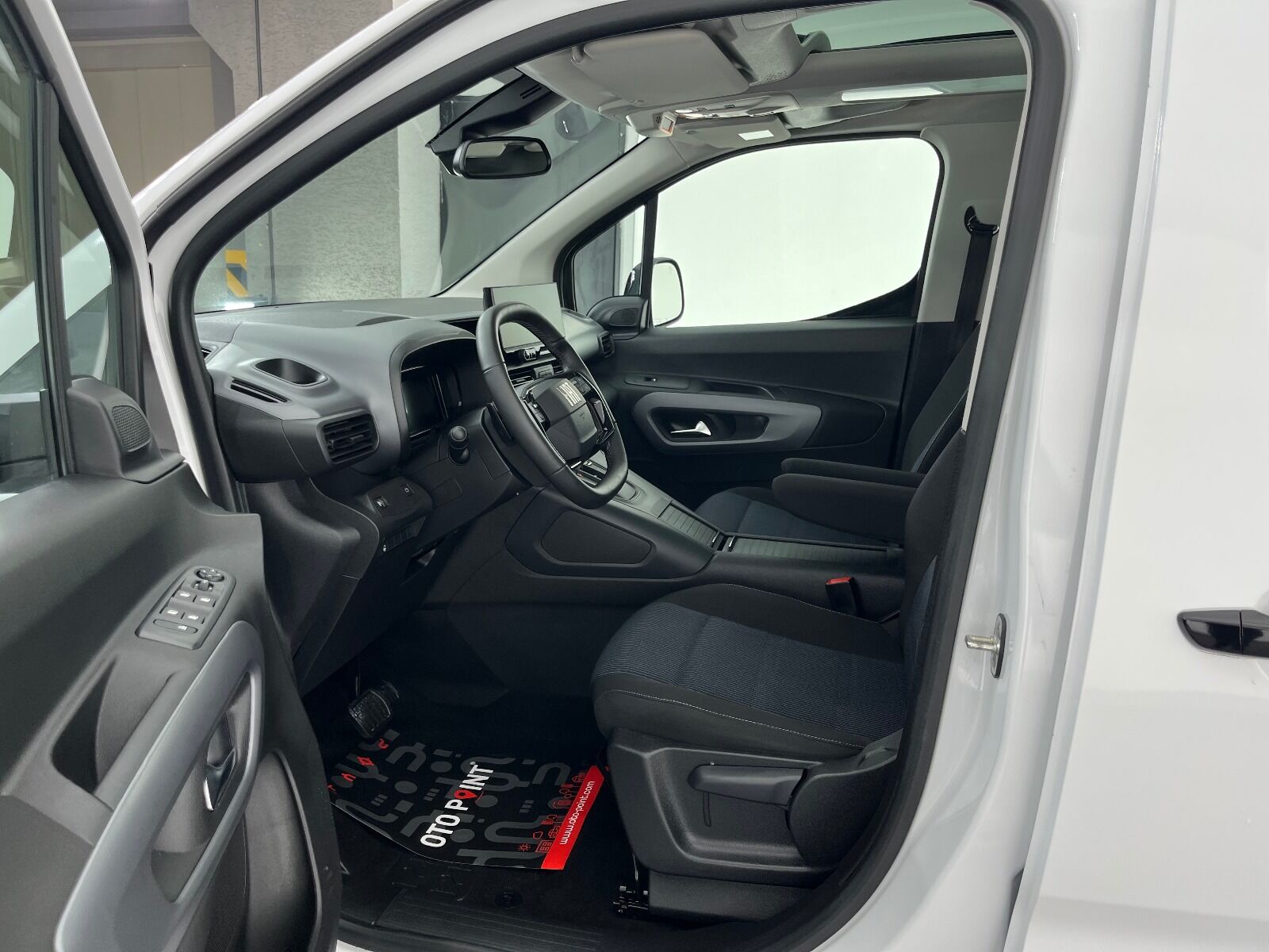 Fiat Doblo Combi 1.5 BlueHDİ Premio Plus - 2025 - Detay