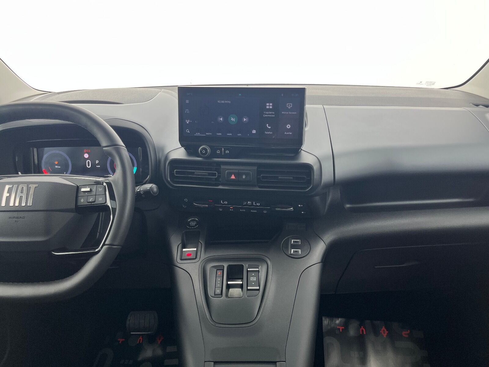 Fiat Doblo Combi 1.5 BlueHDİ Premio Plus - 2025 - Detay