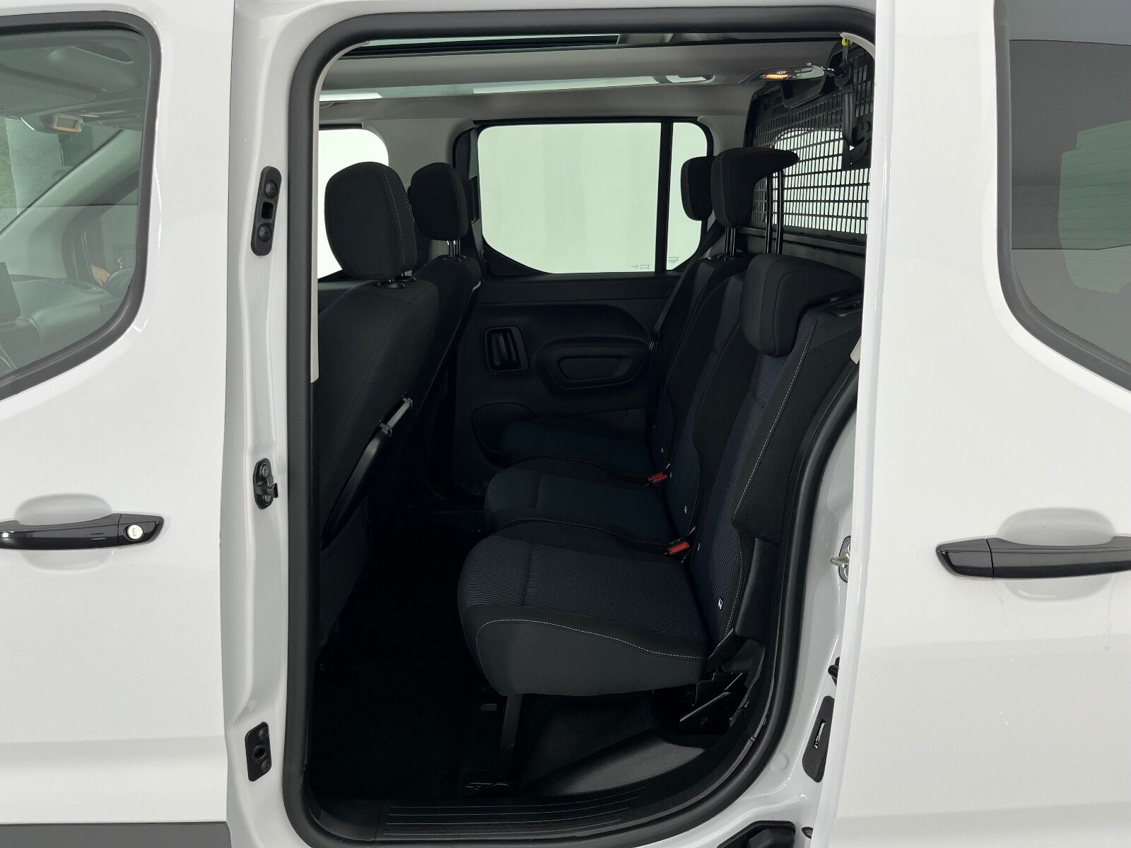 Fiat Doblo Combi 1.5 BlueHDİ Premio Plus - 2025 - Detay