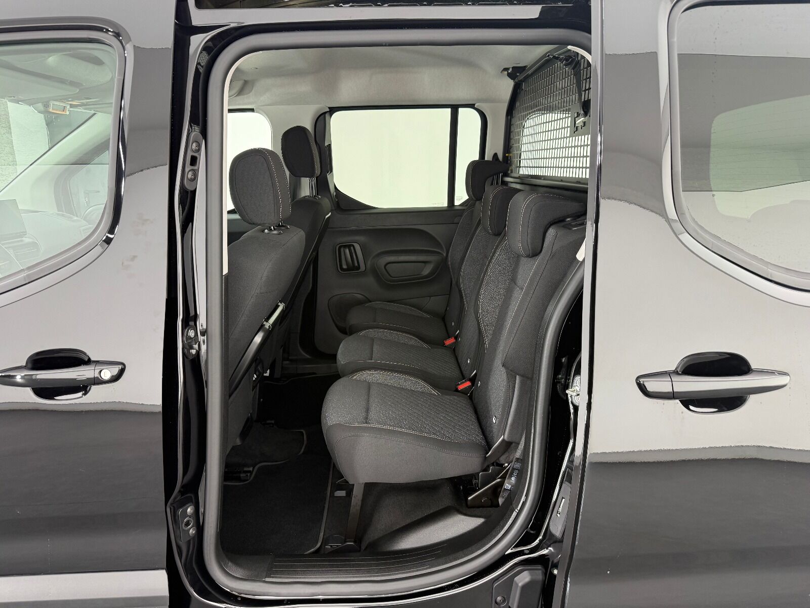 Peugeot Rifter 1.5 BlueHDI Allure EAT8 - 2026 - Detay