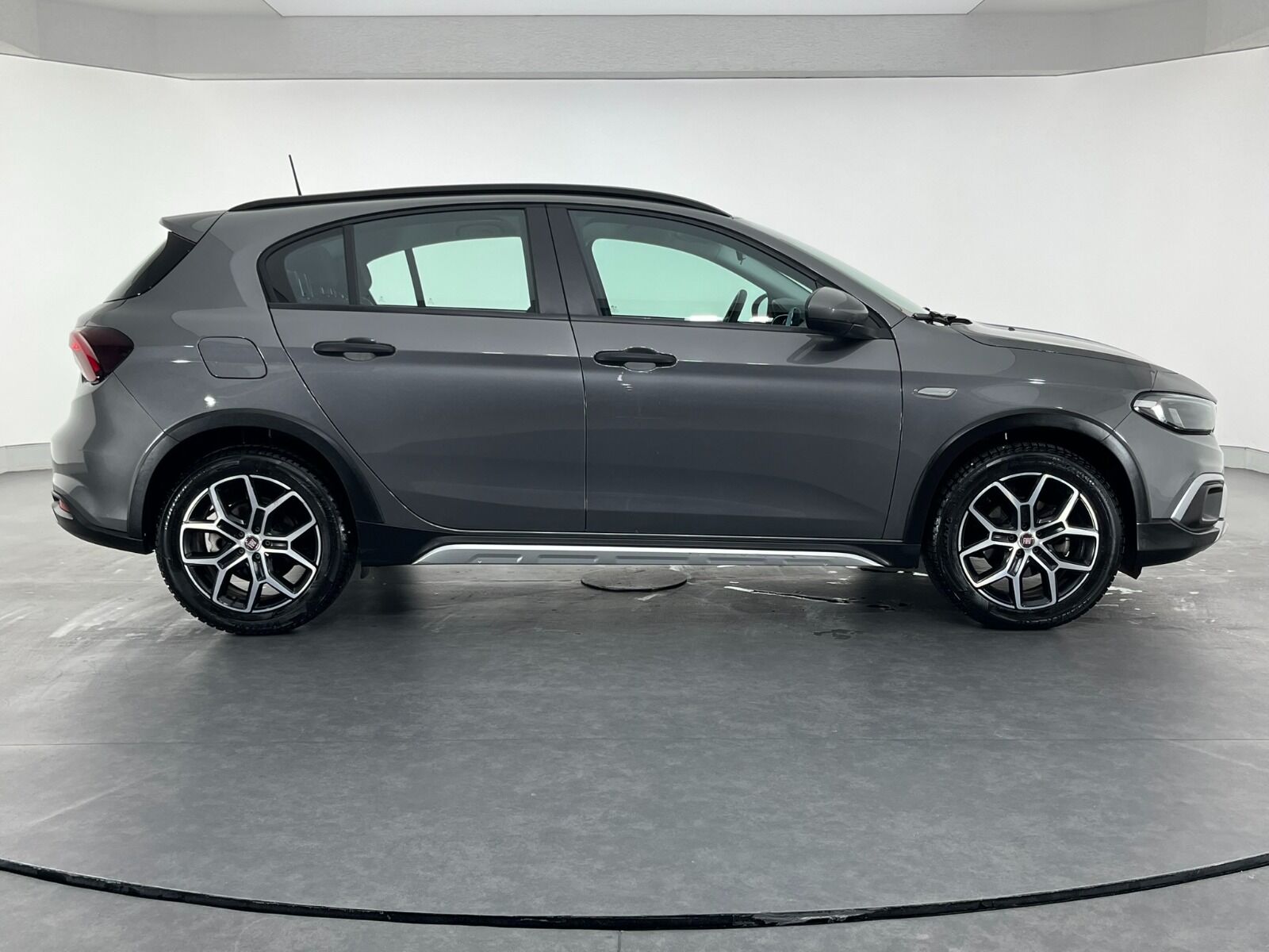 Fiat Egea Cross 1.6 MultiJet Urban GSR Traction+ DCT - 2024 - Detay