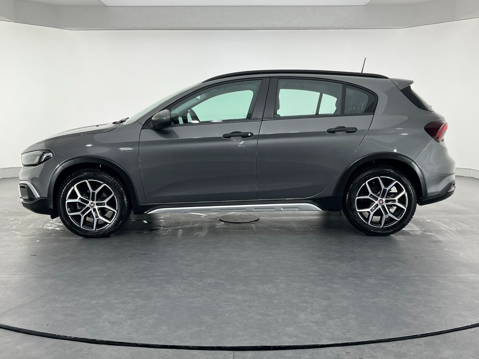 Fiat Egea Cross 1.6 MultiJet Urban GSR Traction+ DCT - 2024 - Detay