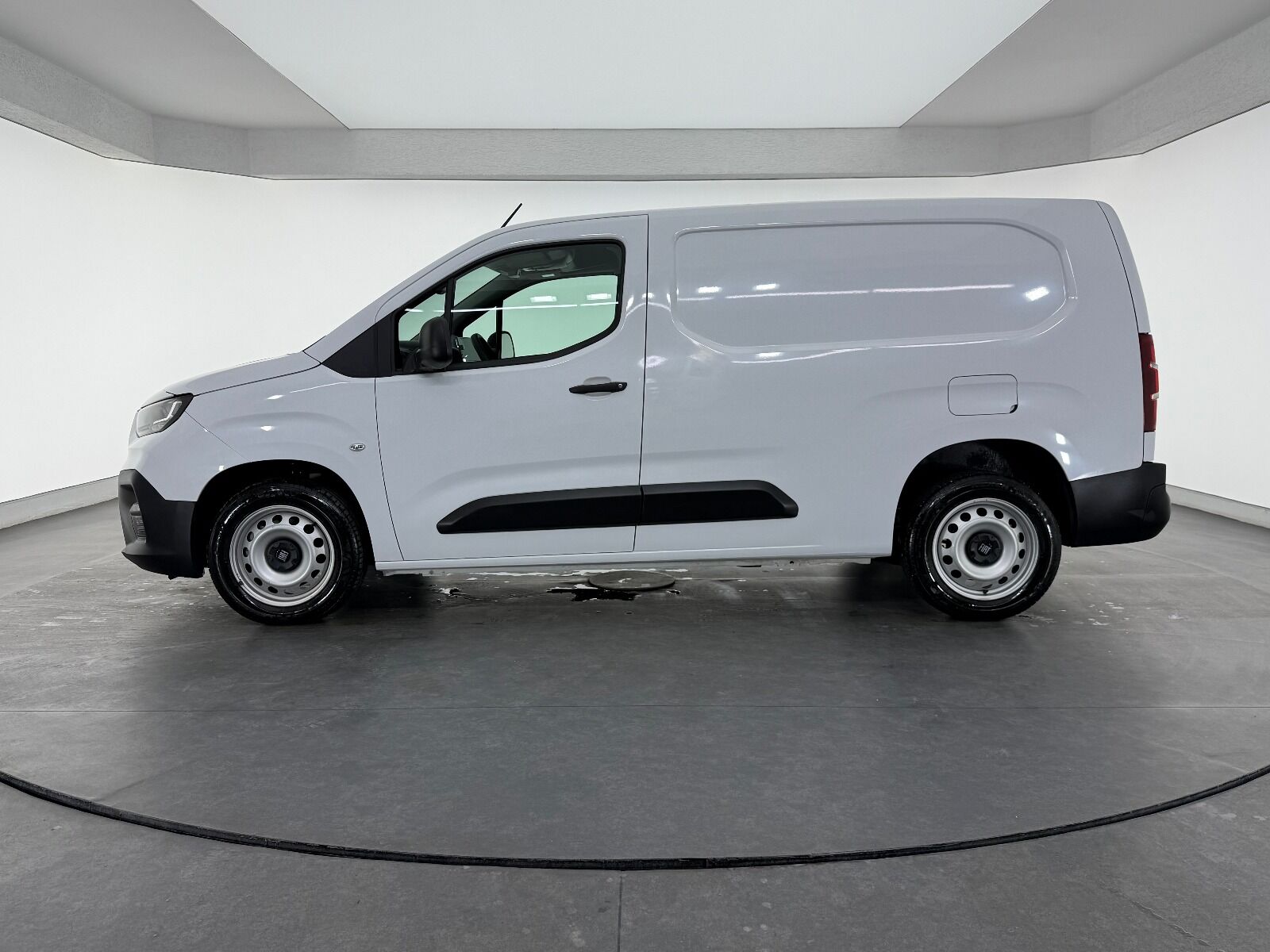 Fiat Doblo Cargo 1.5 BlueHDİ Maxi - 2025 - Detay