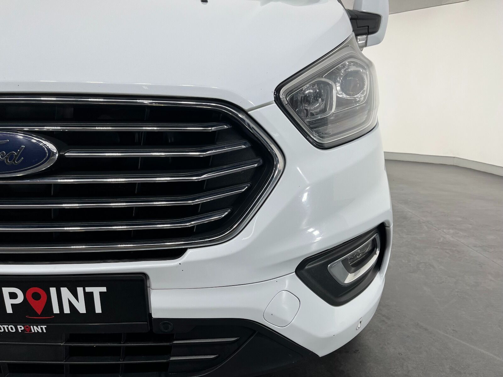 Ford Tourneo Custom Minibüs 2.0 EcoBlue 320 L Upgrade Titanium Plus Otomatik - 2022 - Detay