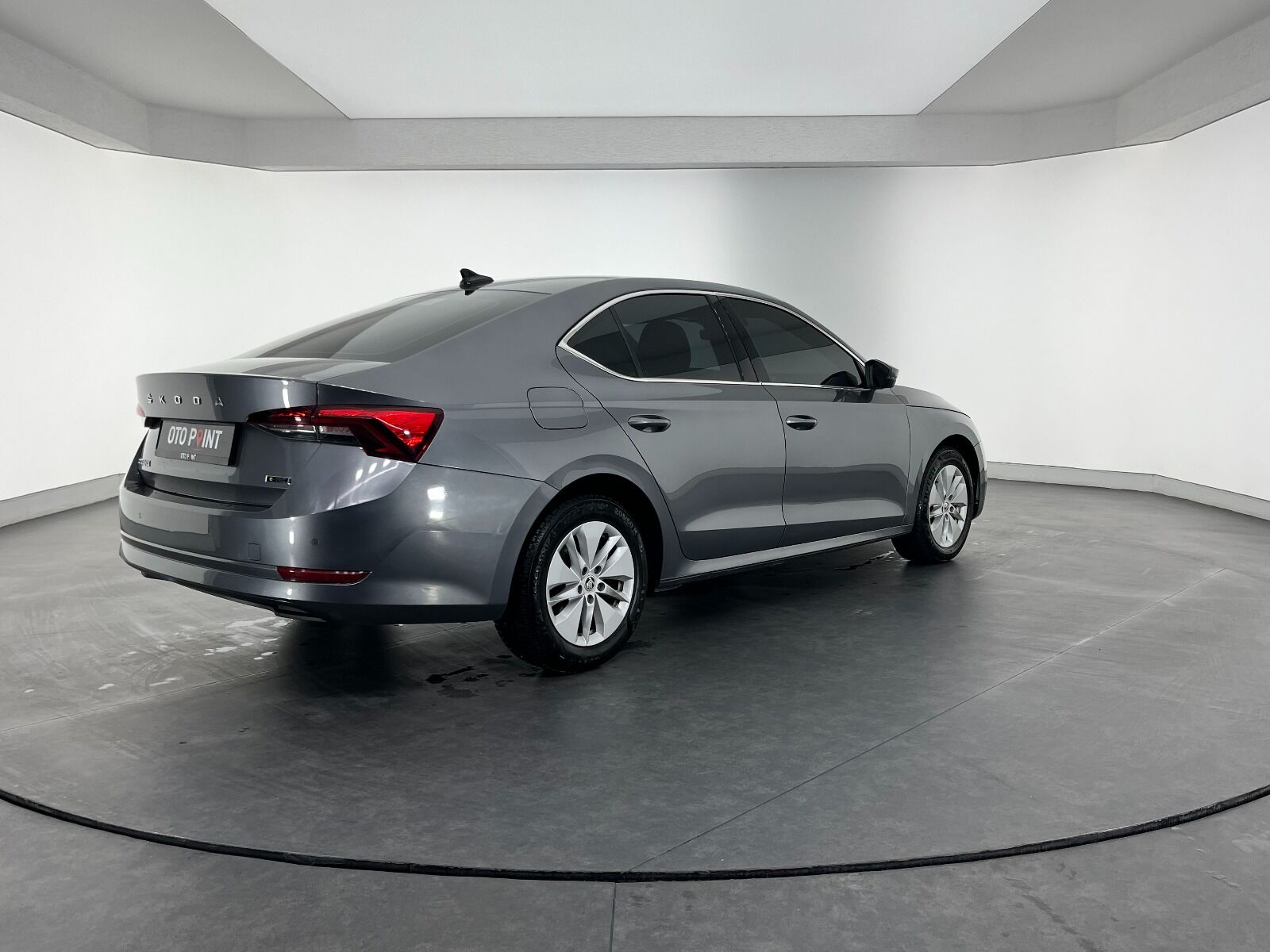 Skoda Octavia 1.5 TSI e-Tec Elite DSG - 2023 - Detay