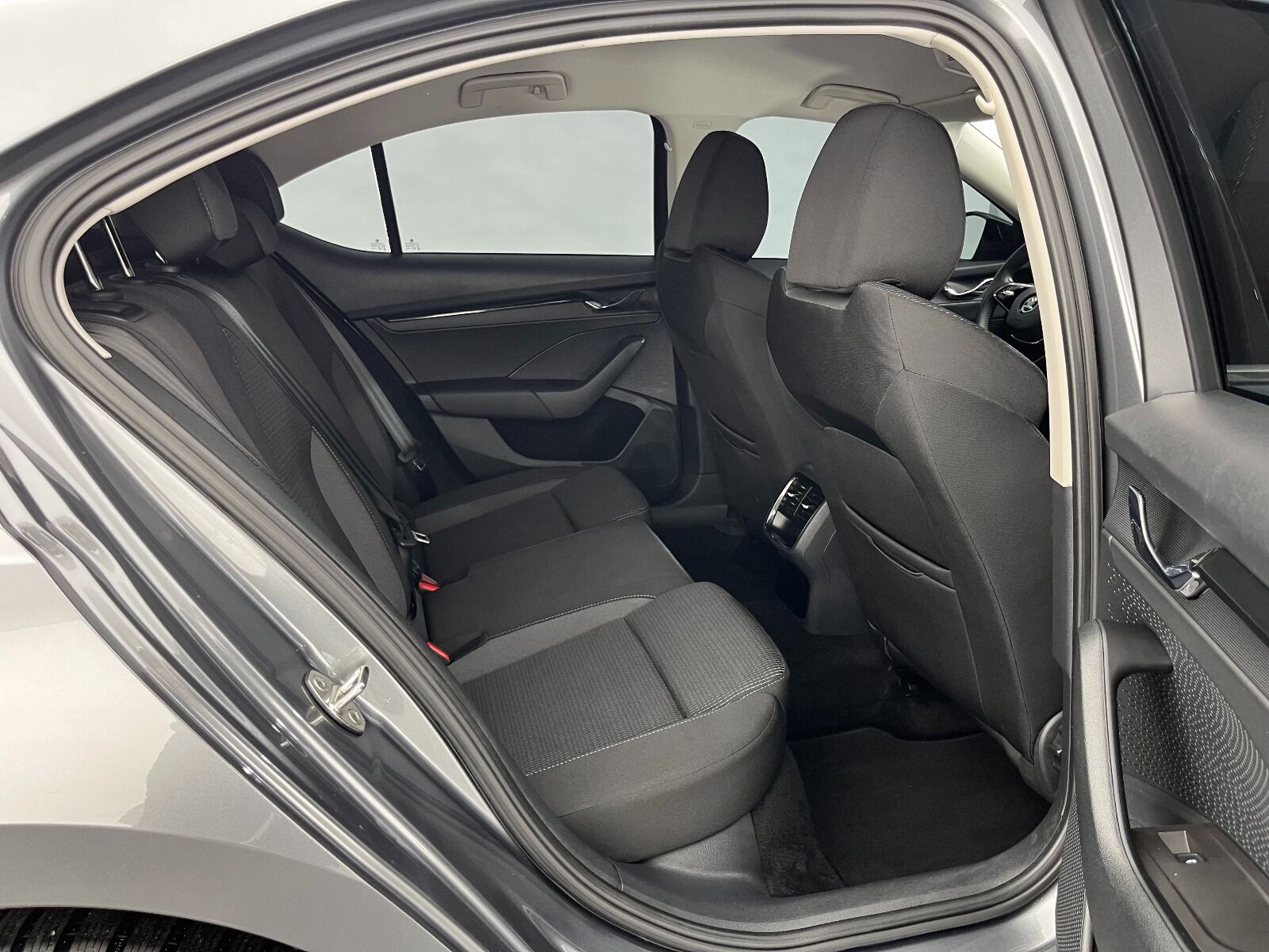 Skoda Octavia 1.5 TSI e-Tec Elite DSG - 2023 - Detay
