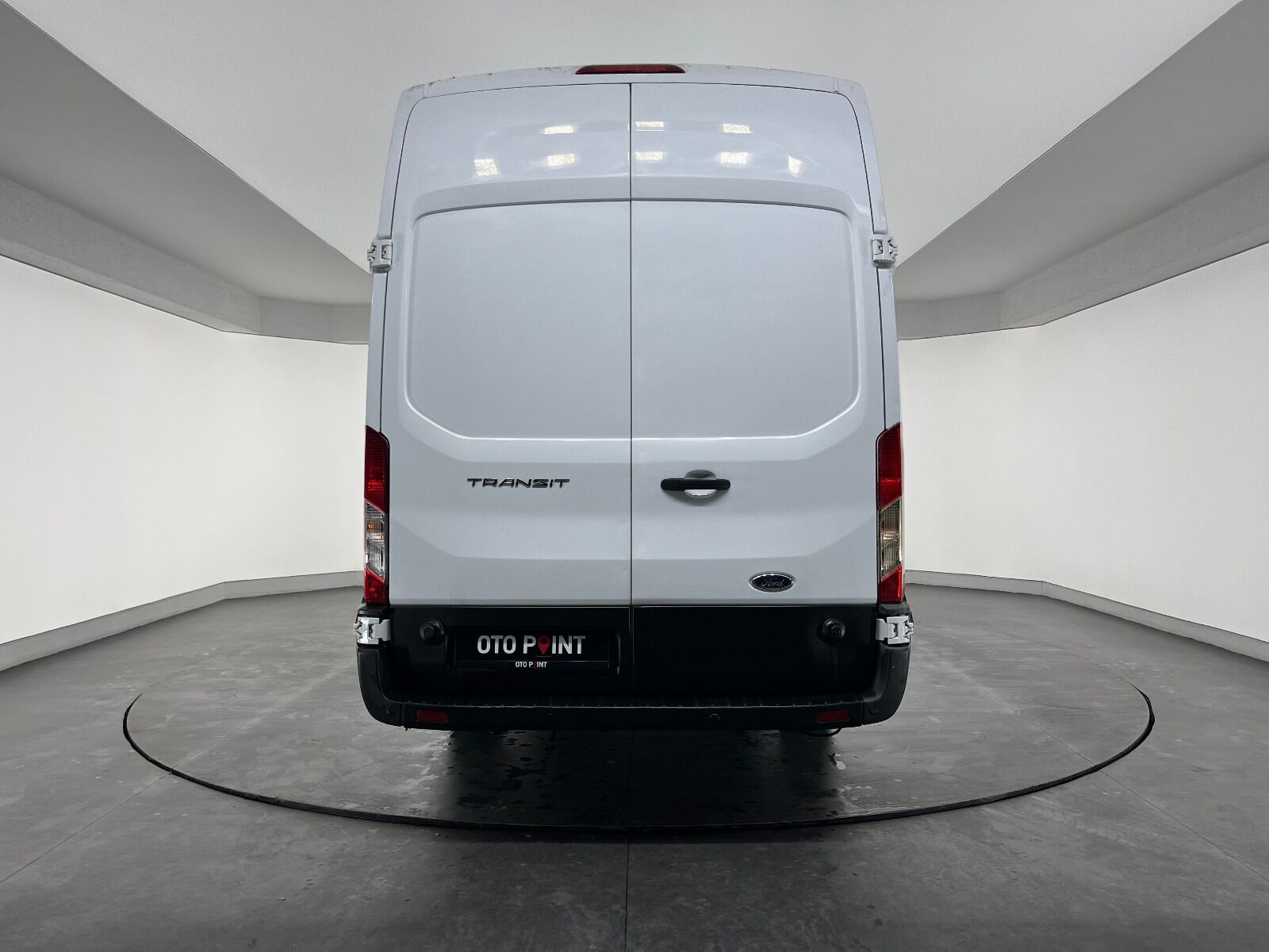 Ford Transit 350 E - 2024 - Detay