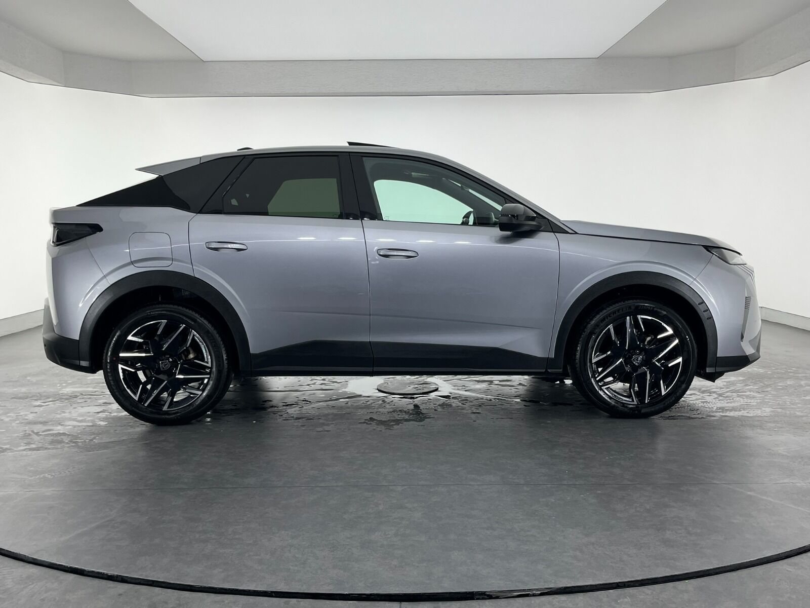 Peugeot 3008 Crossover 1.2 Hybrid Allure eDCS6 - 2025 - Detay