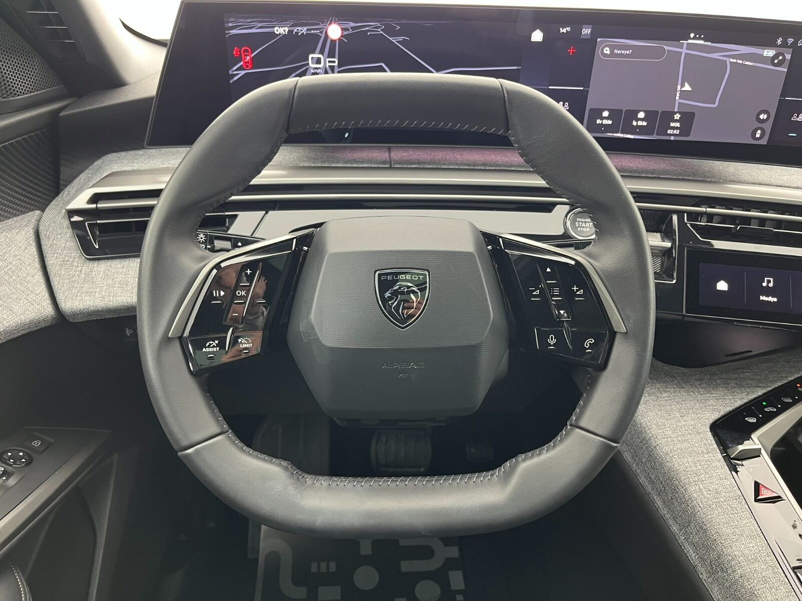 Peugeot 3008 Crossover 1.2 Hybrid Allure eDCS6 - 2025 - Detay