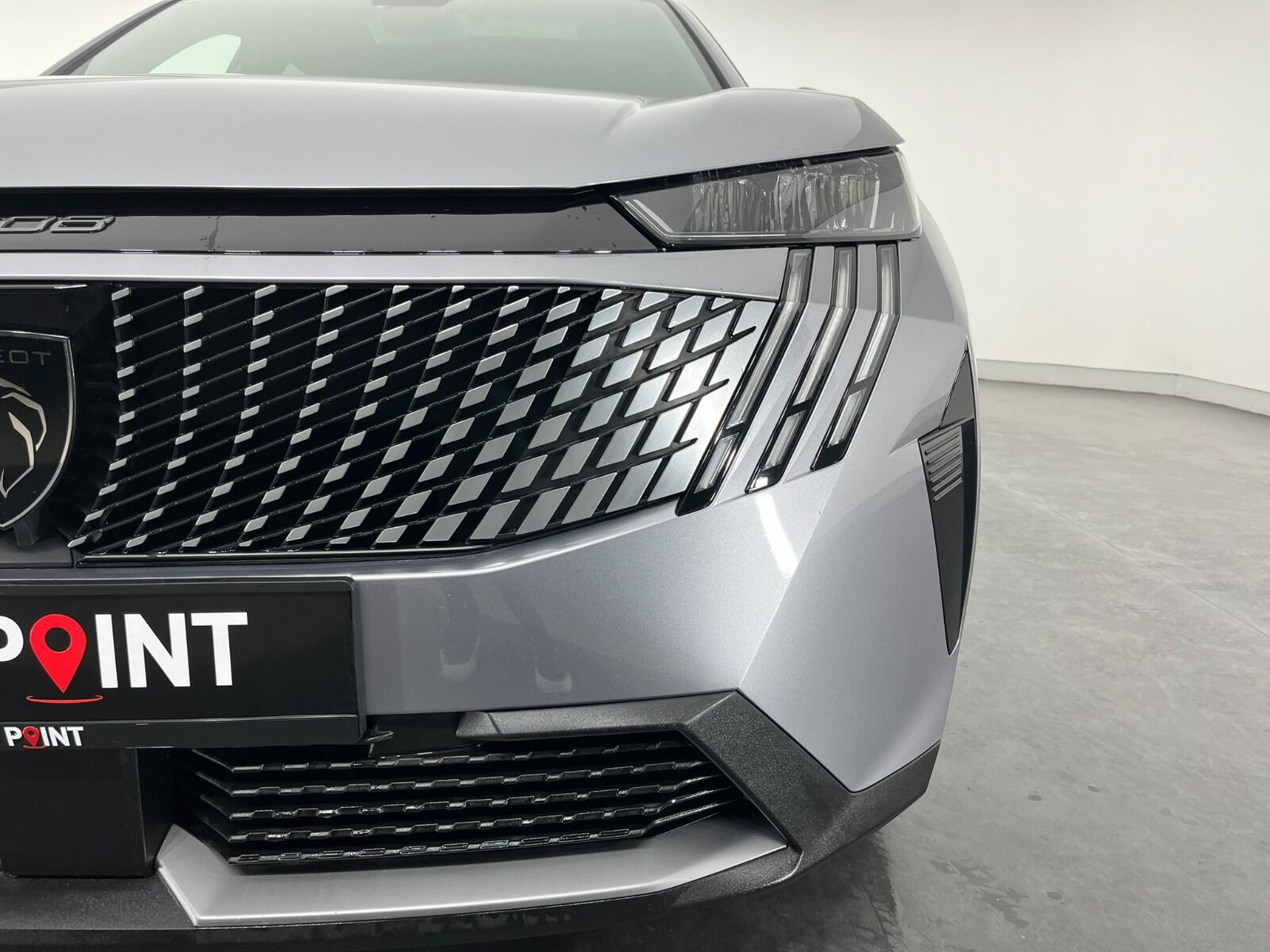 Peugeot 3008 Crossover 1.2 Hybrid Allure eDCS6 - 2025 - Detay