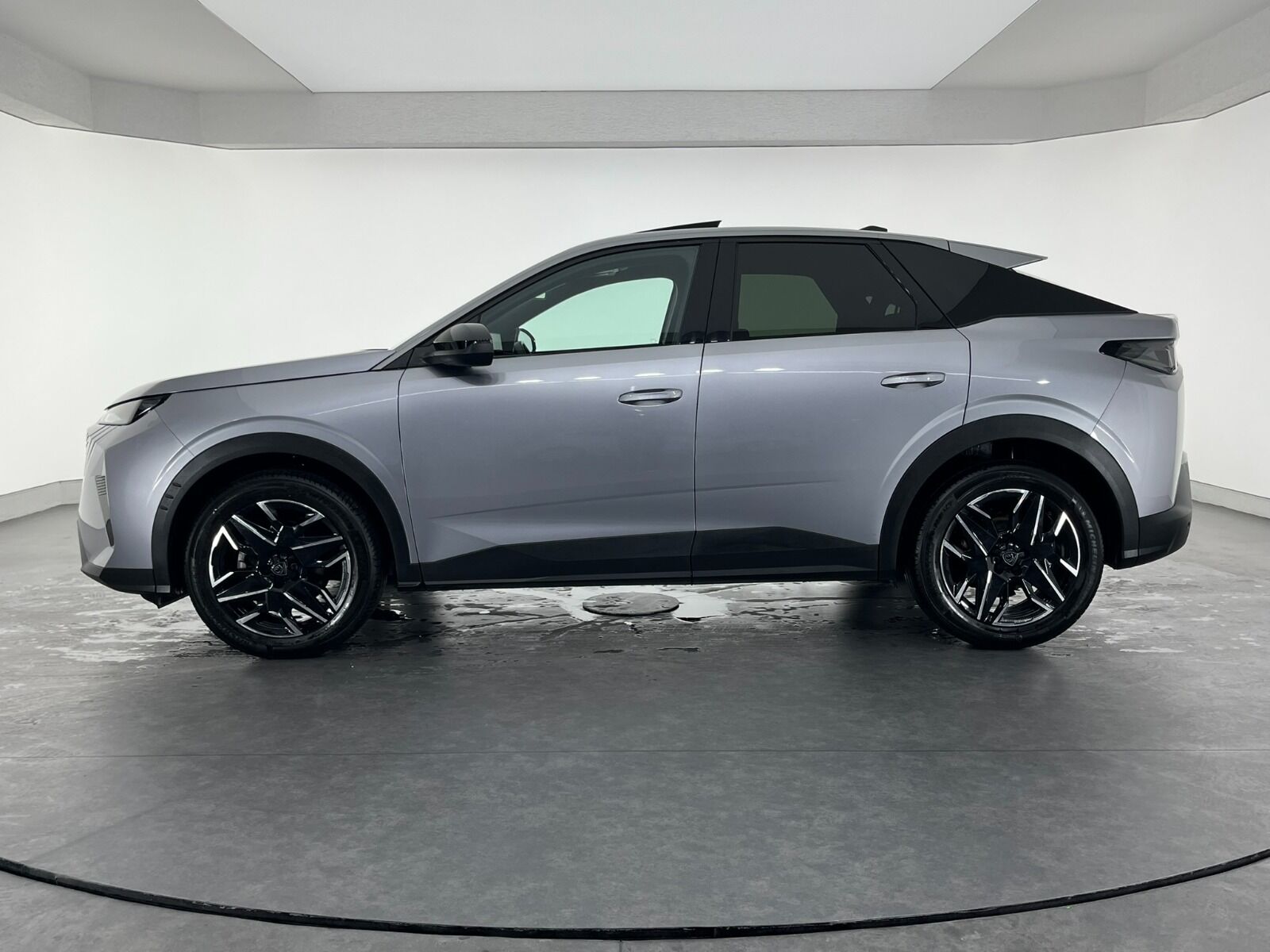 Peugeot 3008 Crossover 1.2 Hybrid Allure eDCS6 - 2025 - Detay