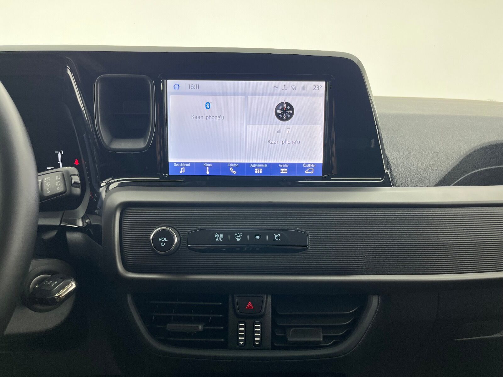 Ford Tourneo Courier Kombi 1.5 EcoBlue Deluxe - 2025 - Detay