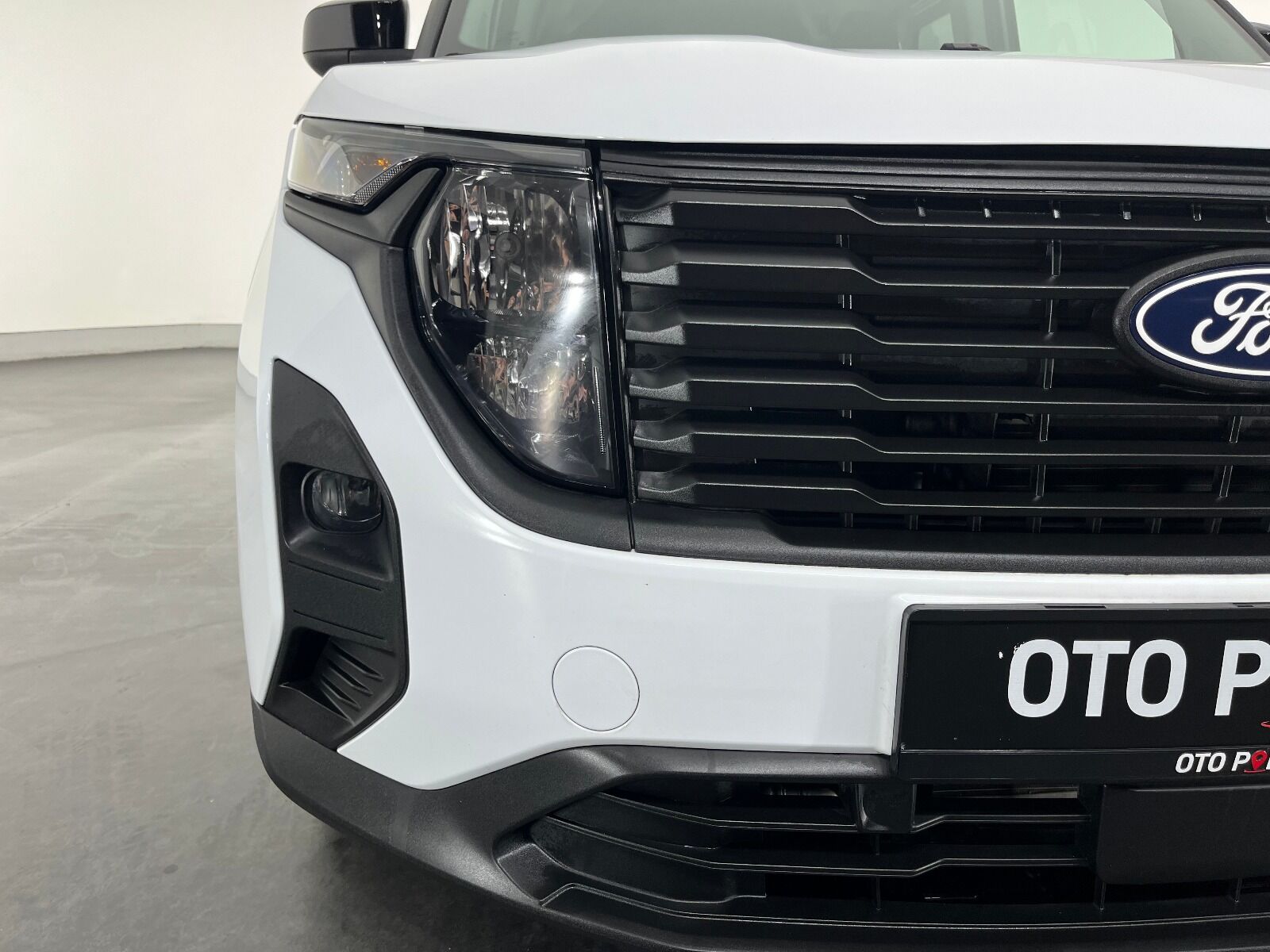 Ford Tourneo Courier Kombi 1.5 EcoBlue Deluxe - 2025 - Detay