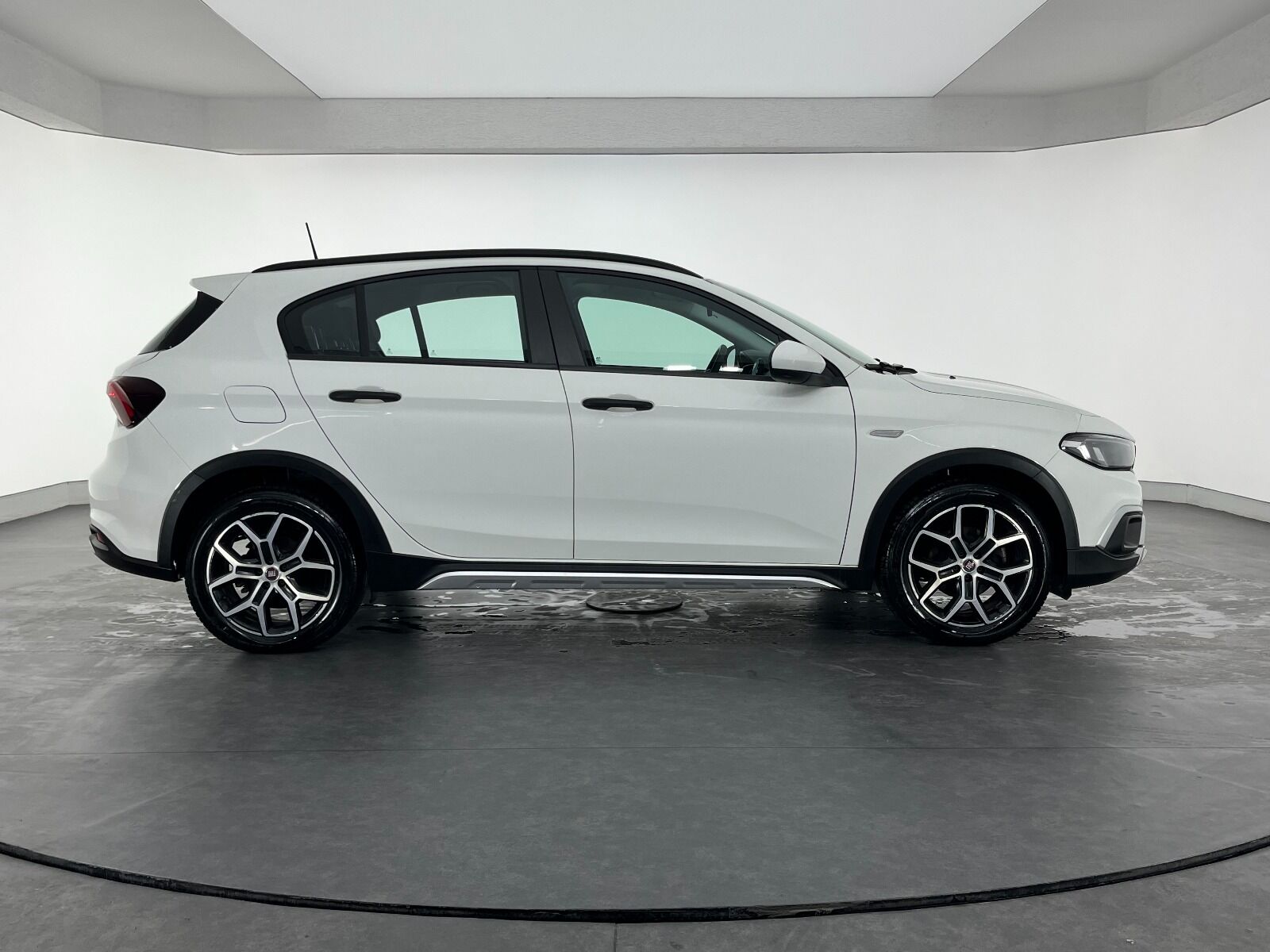 Fiat Egea Cross 1.6 MultiJet Urban GSR Traction+ DCT - 2024 - Detay