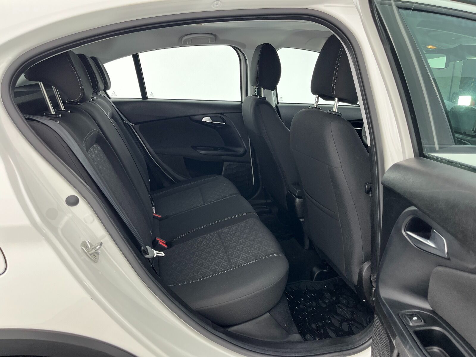 Fiat Egea Cross 1.6 MultiJet Urban GSR Traction+ DCT - 2024 - Detay