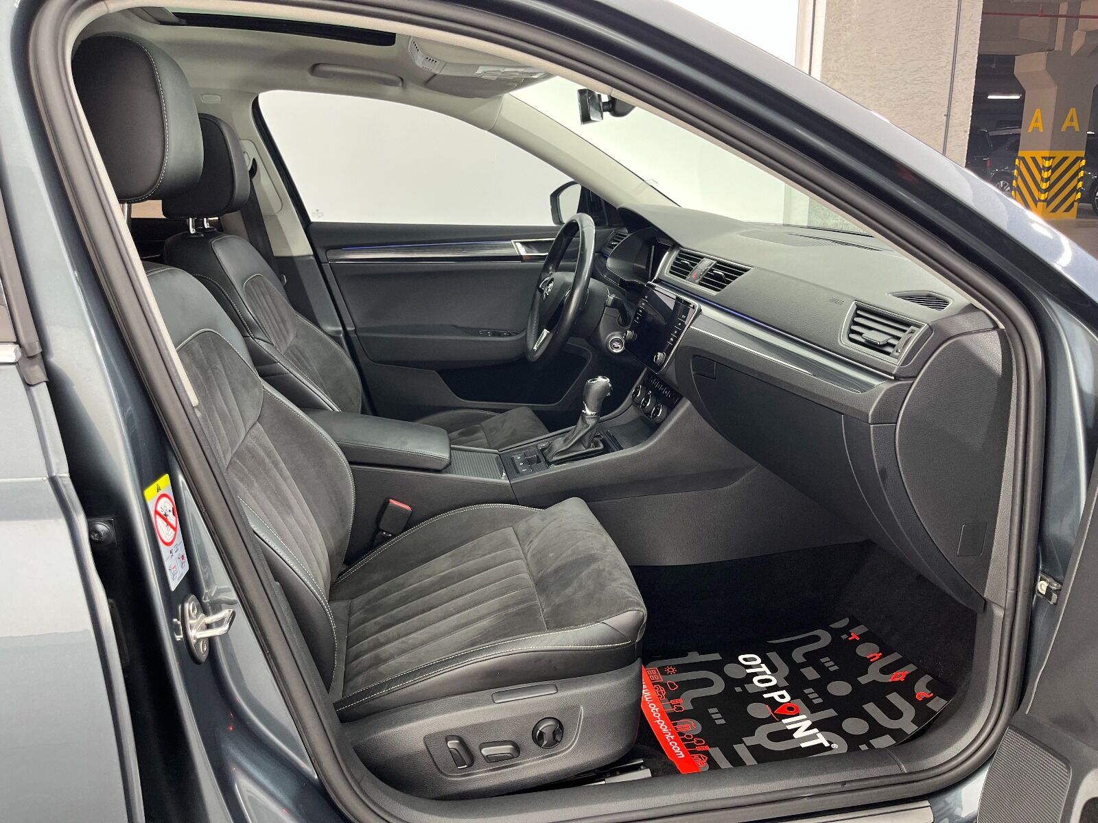 Skoda Superb 1.6 TDI Greentech Prestige DSG - 2020 - Detay