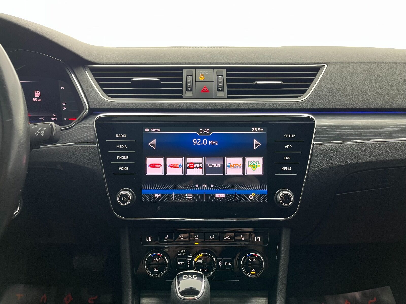 Skoda Superb 1.6 TDI Greentech Prestige DSG - 2020 - Detay