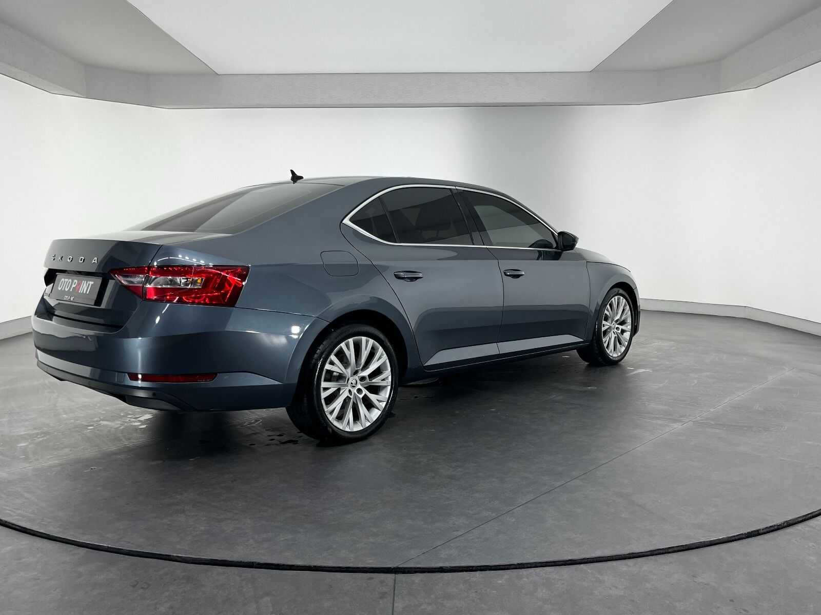 Skoda Superb 1.6 TDI Greentech Prestige DSG - 2020 - Detay