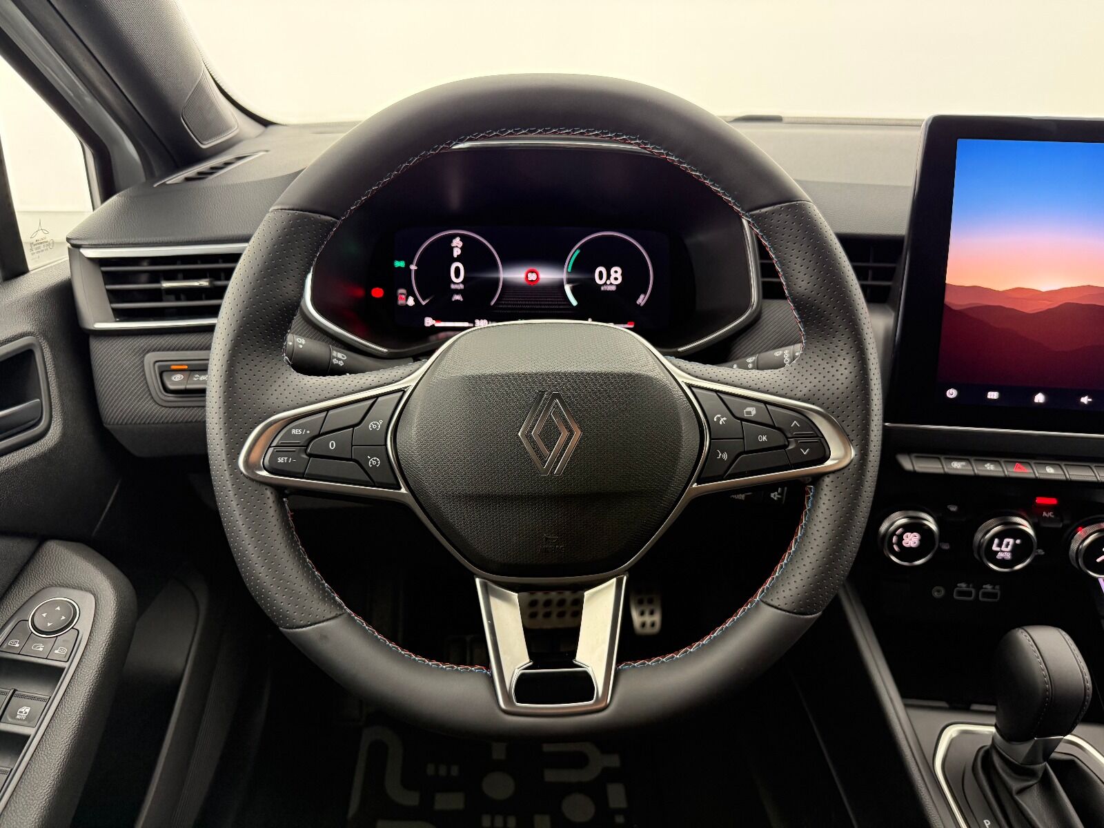 Renault Clio 1.0 TCE Techno Esprit Alpine X-Tronic - 2025 - Detay