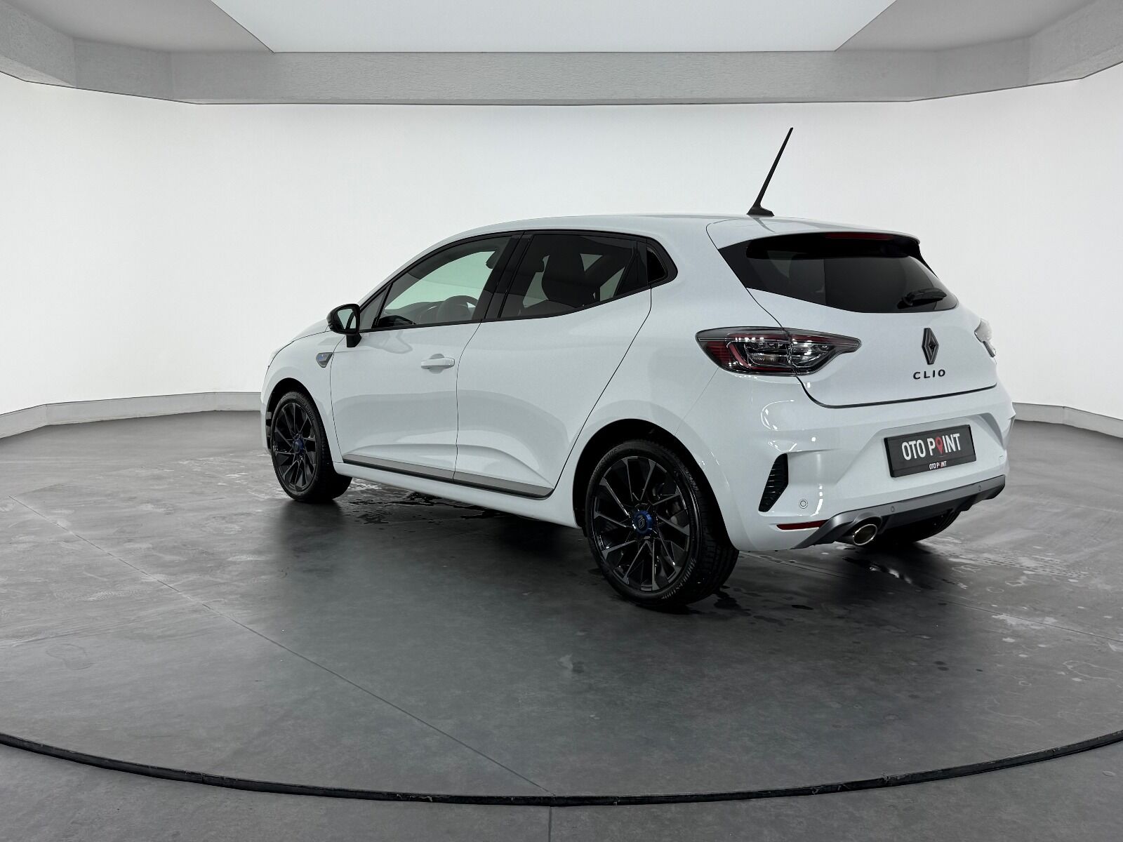 Renault Clio 1.0 TCE Techno Esprit Alpine X-Tronic - 2025 - Detay