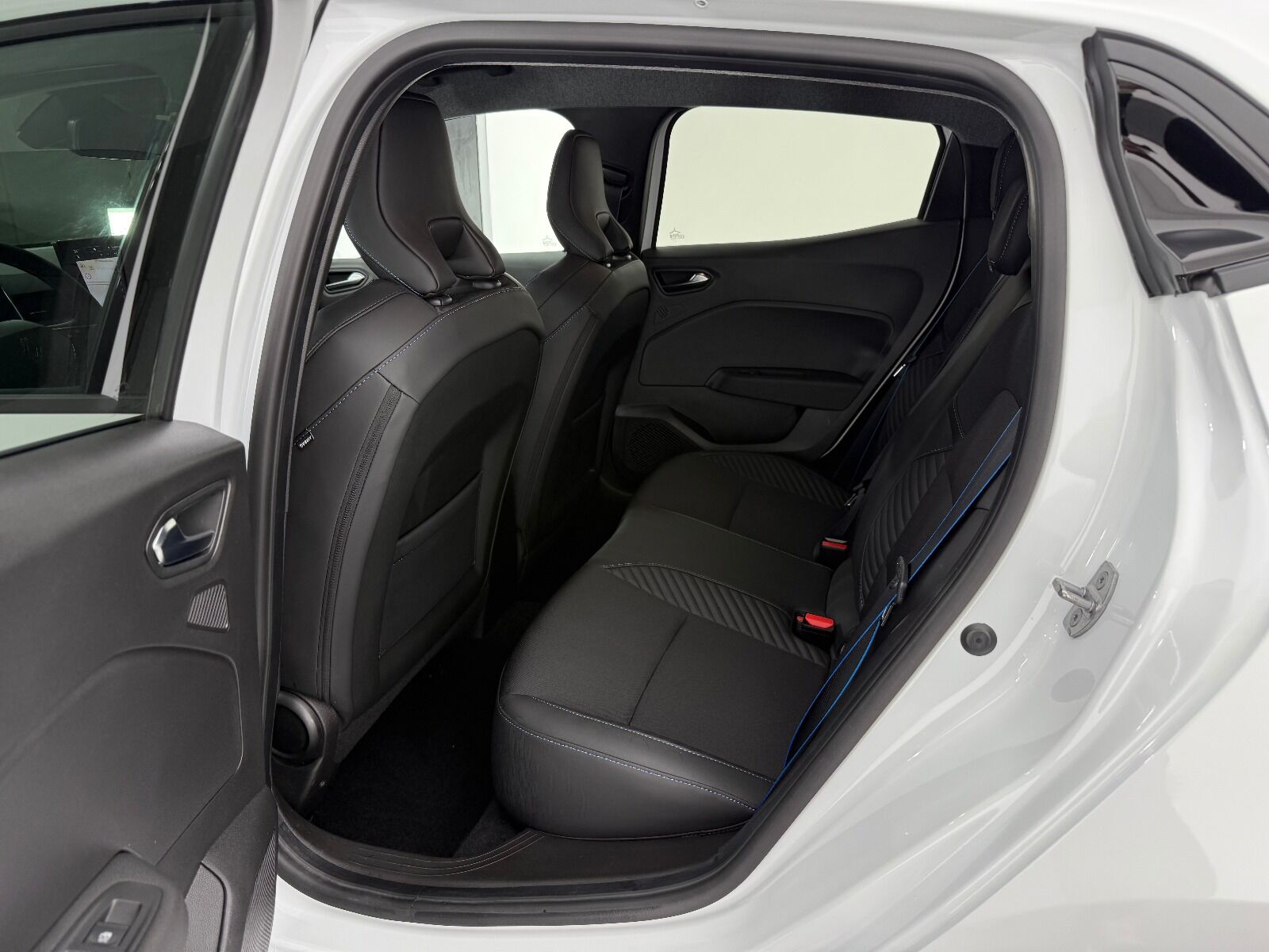 Renault Clio 1.0 TCE Techno Esprit Alpine X-Tronic - 2025 - Detay