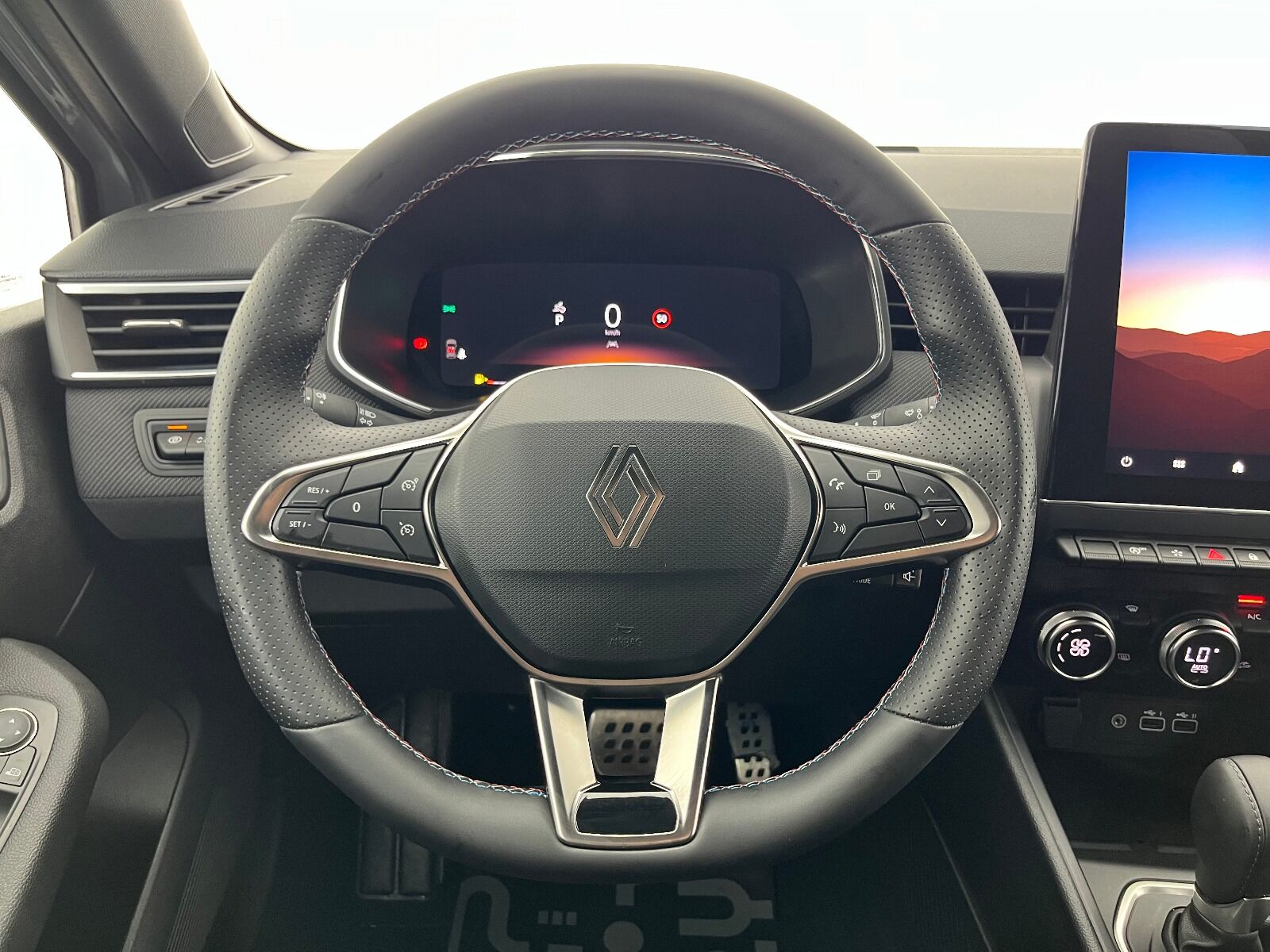 Renault Clio 1.0 TCE Techno Esprit Alpine X-Tronic - 2025 - Detay