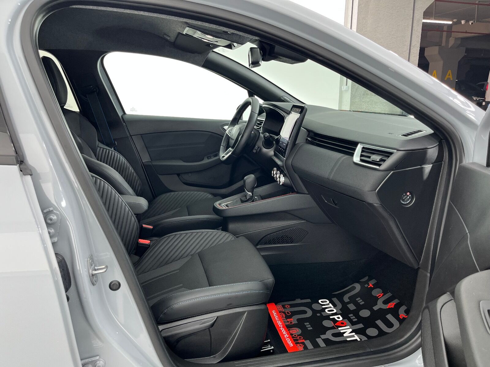Renault Clio 1.0 TCE Techno Esprit Alpine X-Tronic - 2025 - Detay