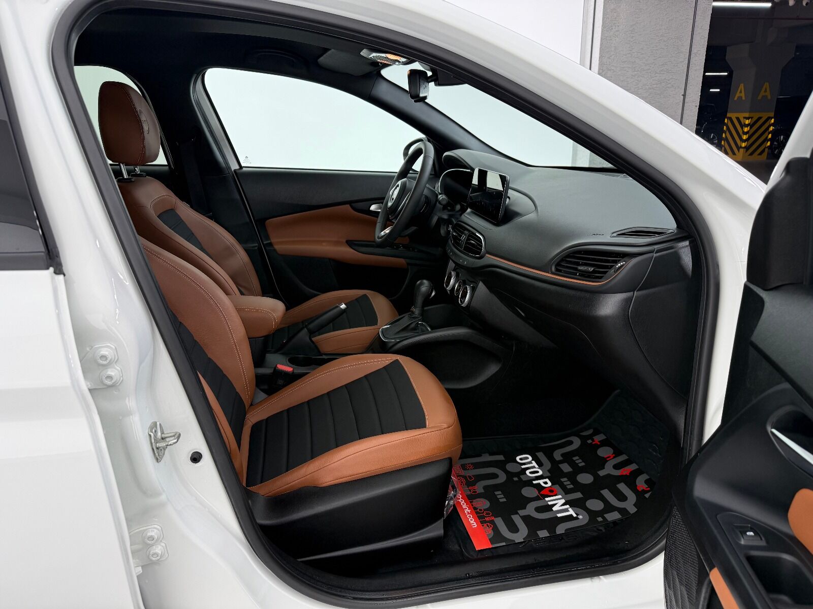 Fiat Egea Cross 1.6 MultiJet Limited GSR DCT TRCN+ - 2026 - Detay