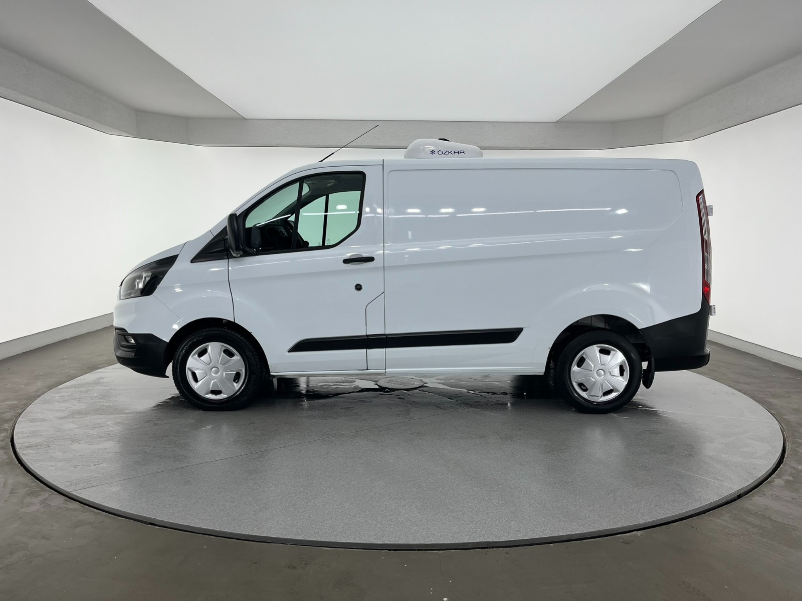 Ford Transit Custom Van 2.0 EcoBlue Upgrade 320 S Trend - 2023 - Detay