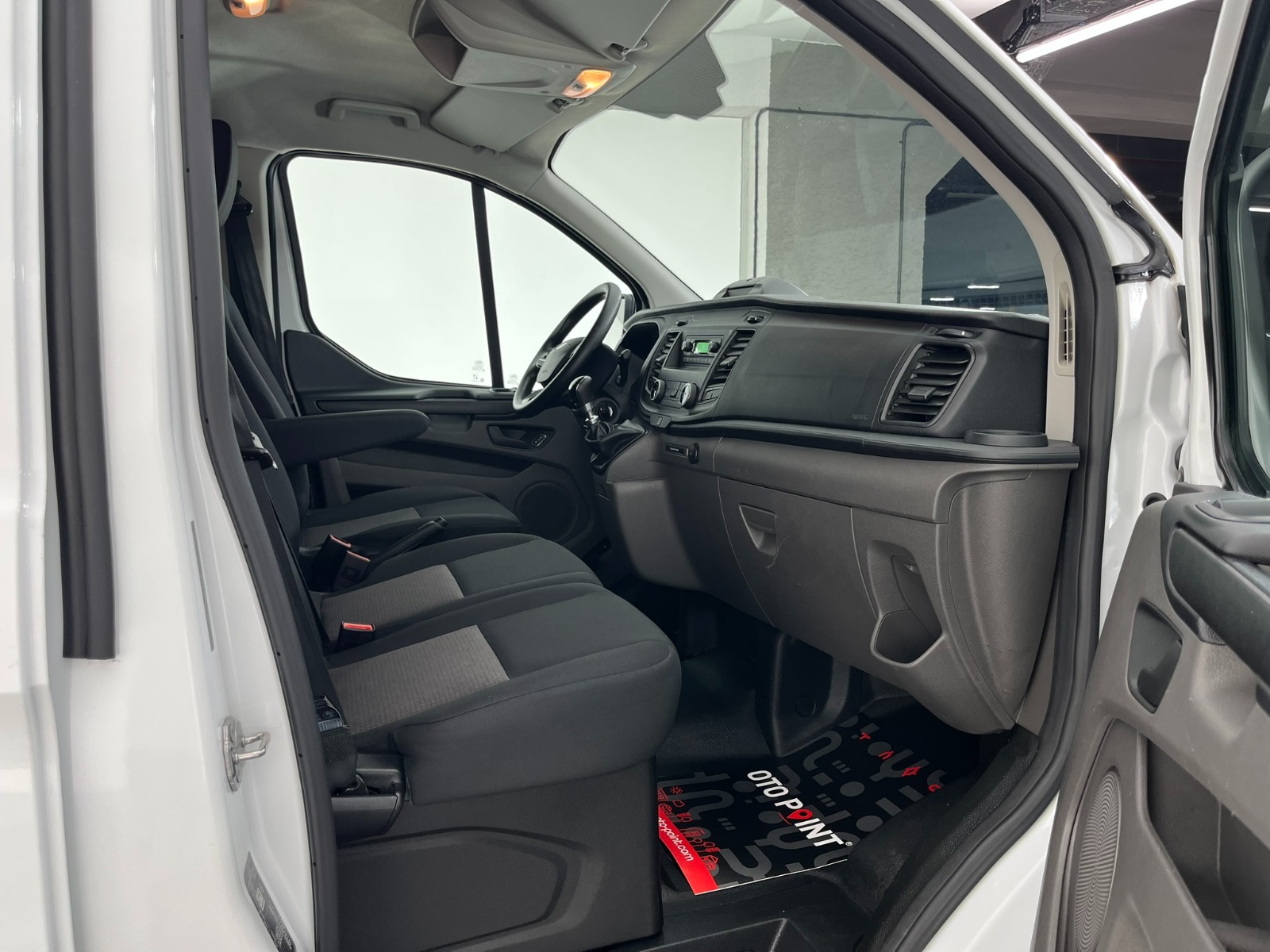 Ford Transit Custom Van 2.0 EcoBlue Upgrade 320 S Trend - 2023 - Detay