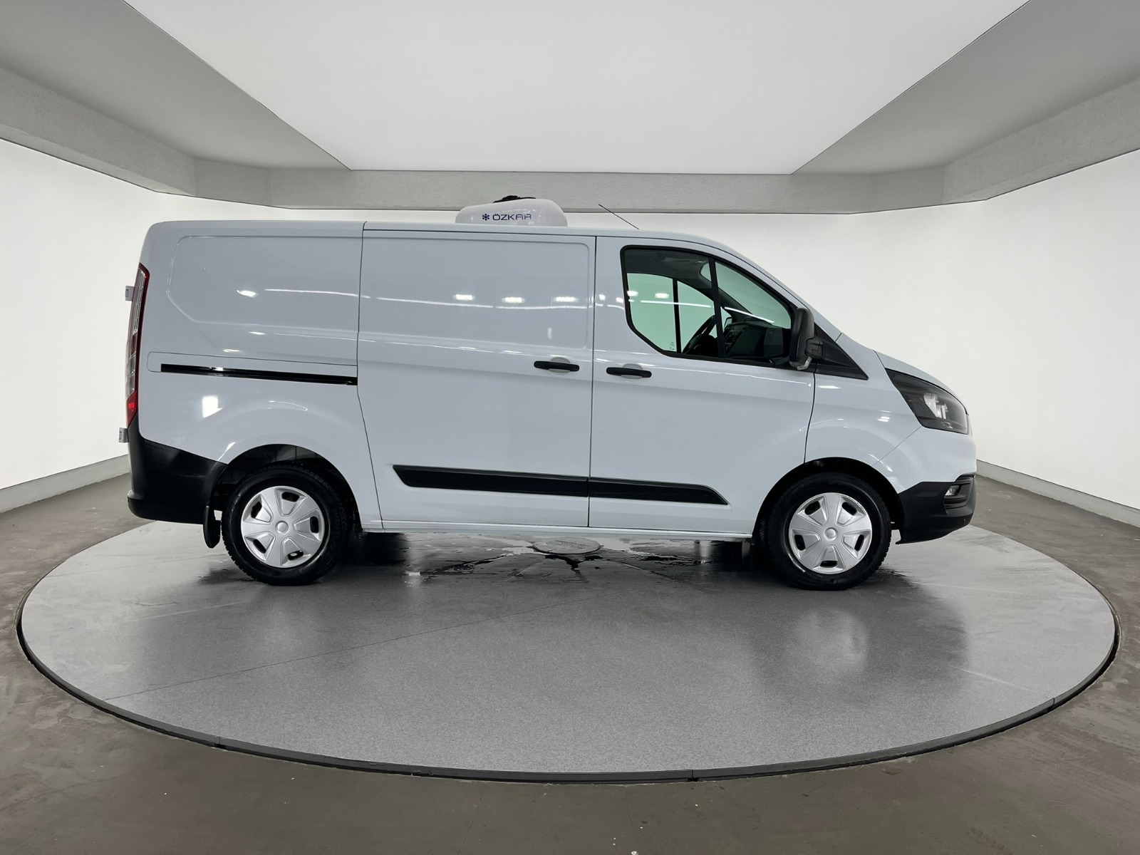 Ford Transit Custom Van 2.0 EcoBlue Upgrade 320 S Trend - 2023 - Detay