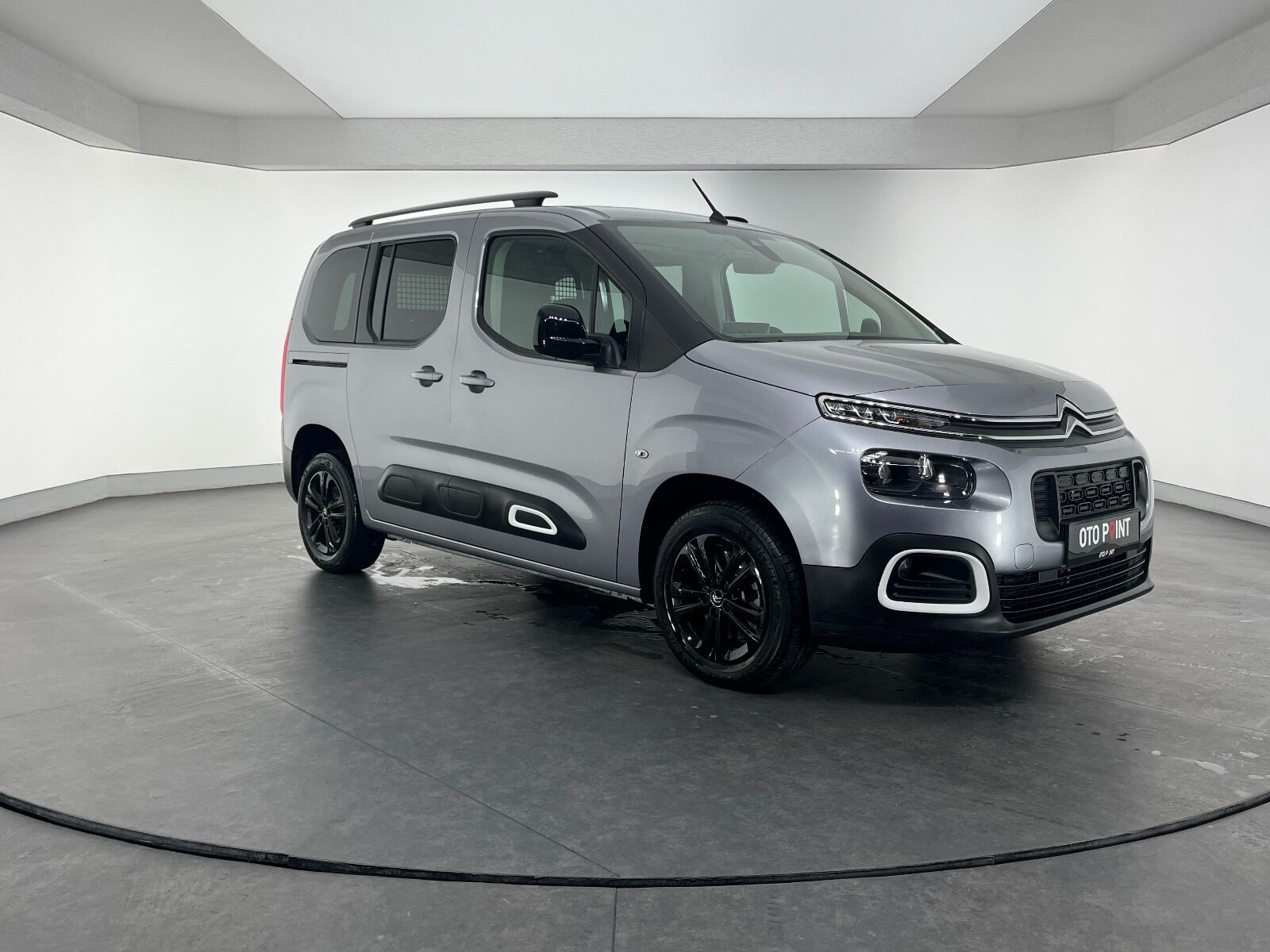 Citroen Berlingo 1.5 BlueHDI Feel Stil EAT8 - 2022 - Detay
