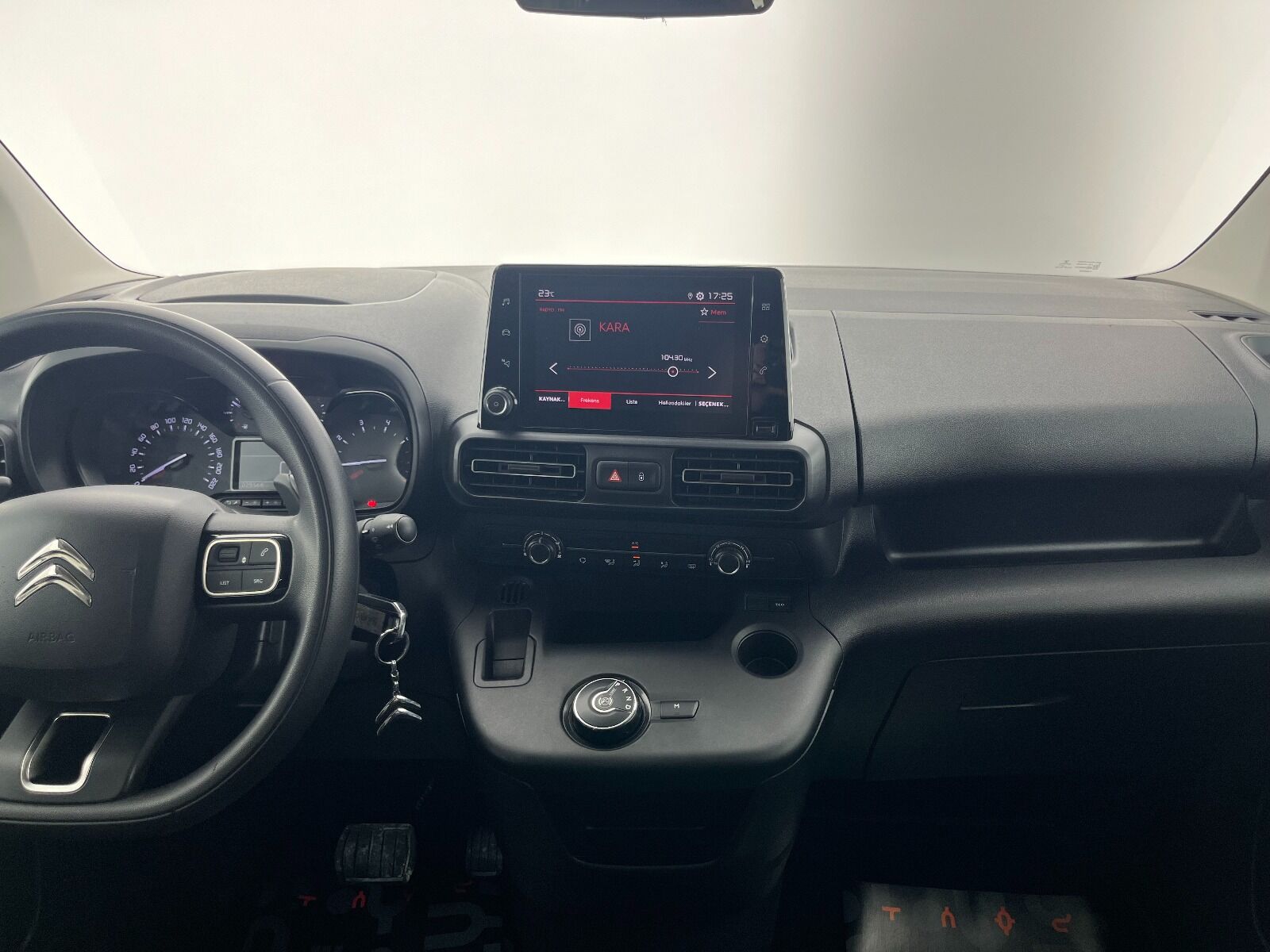 Citroen Berlingo 1.5 BlueHDI Feel Stil EAT8 - 2022 - Detay