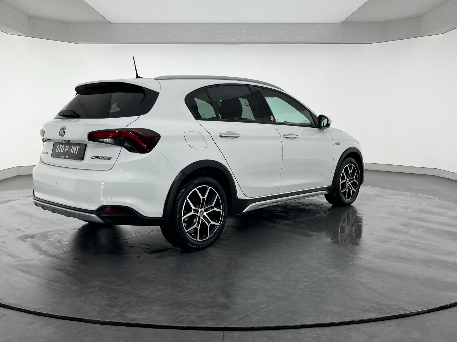 Fiat Egea Cross 1.6 MultiJet Lounge DCT - 2023 - Detay