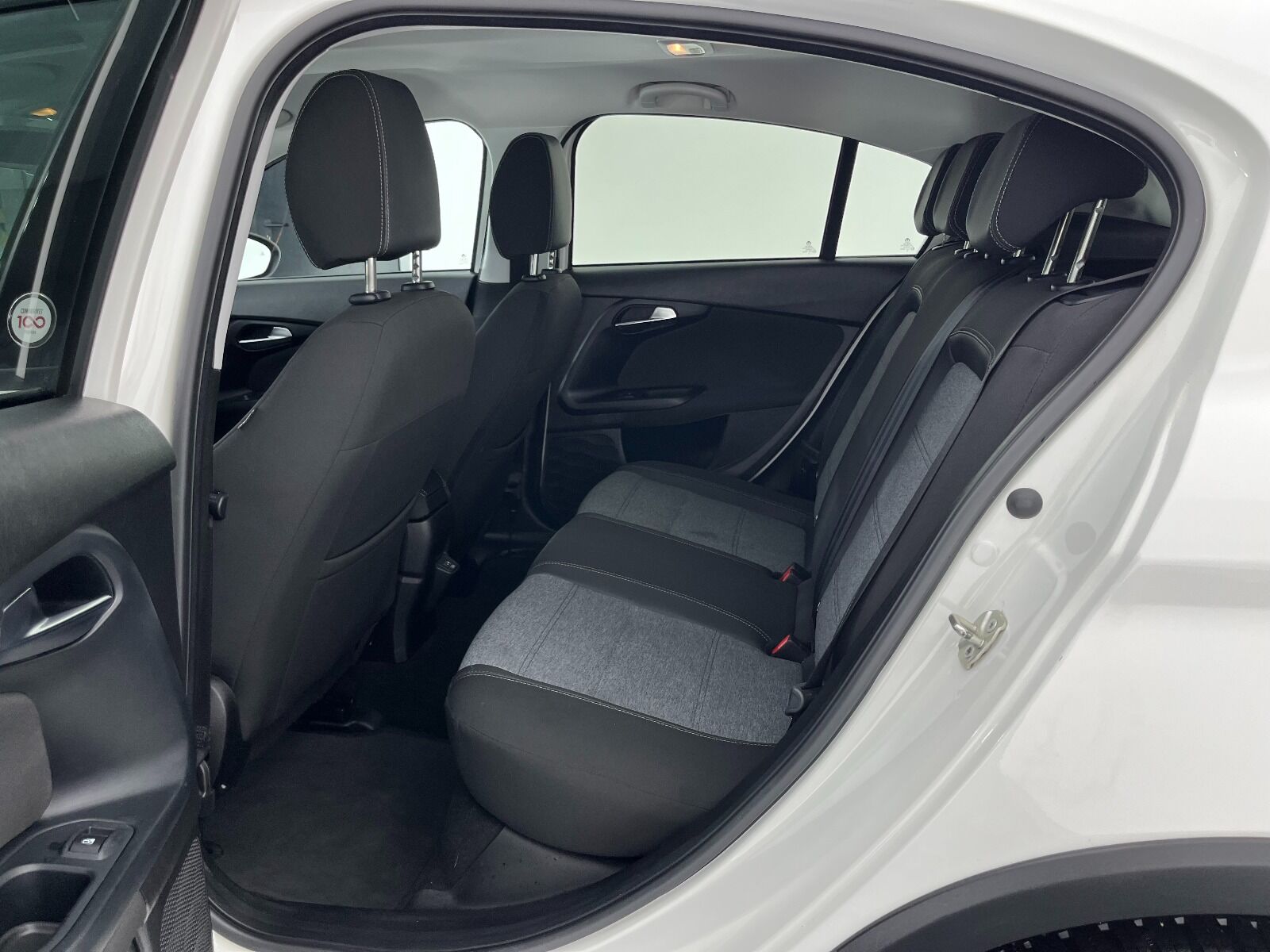 Fiat Egea Cross 1.6 MultiJet Lounge DCT - 2023 - Detay